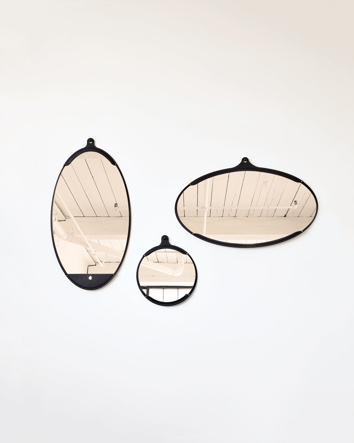 Lostine - Fairmount Leather Wide Oval Mirror - Black