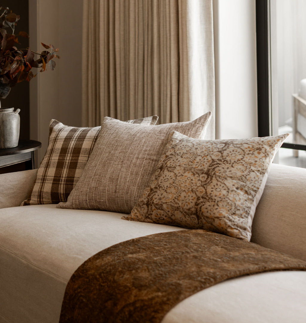 Amber Interiors - Nithaya Pillow 20" x 20"