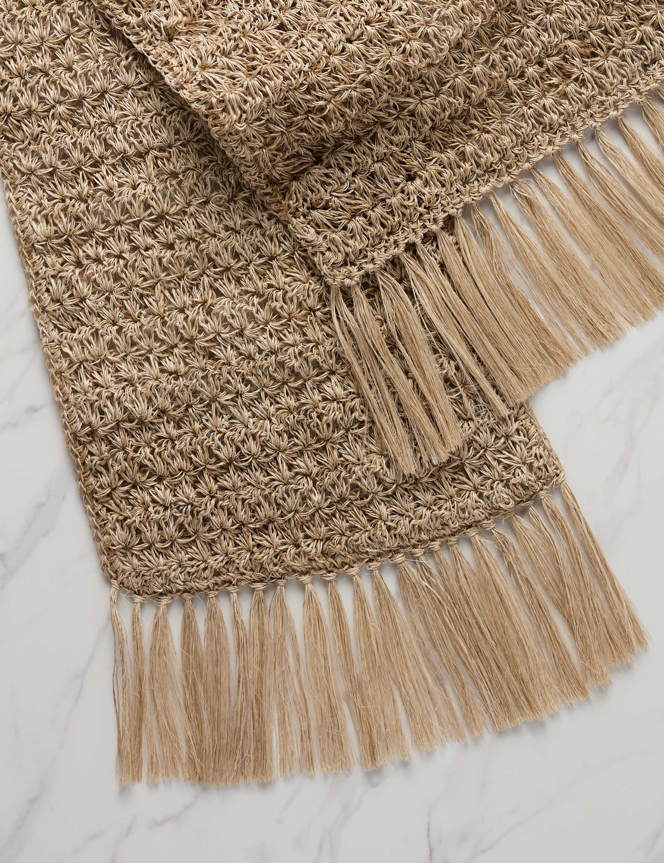 Lulu and Georgia - Fique Knots Table Runner by Tallo de Olivo