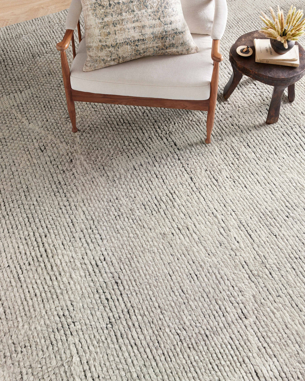 Amber Interiors - Gwyneth GWY - 02 Ivory / Taupe Area Rug
