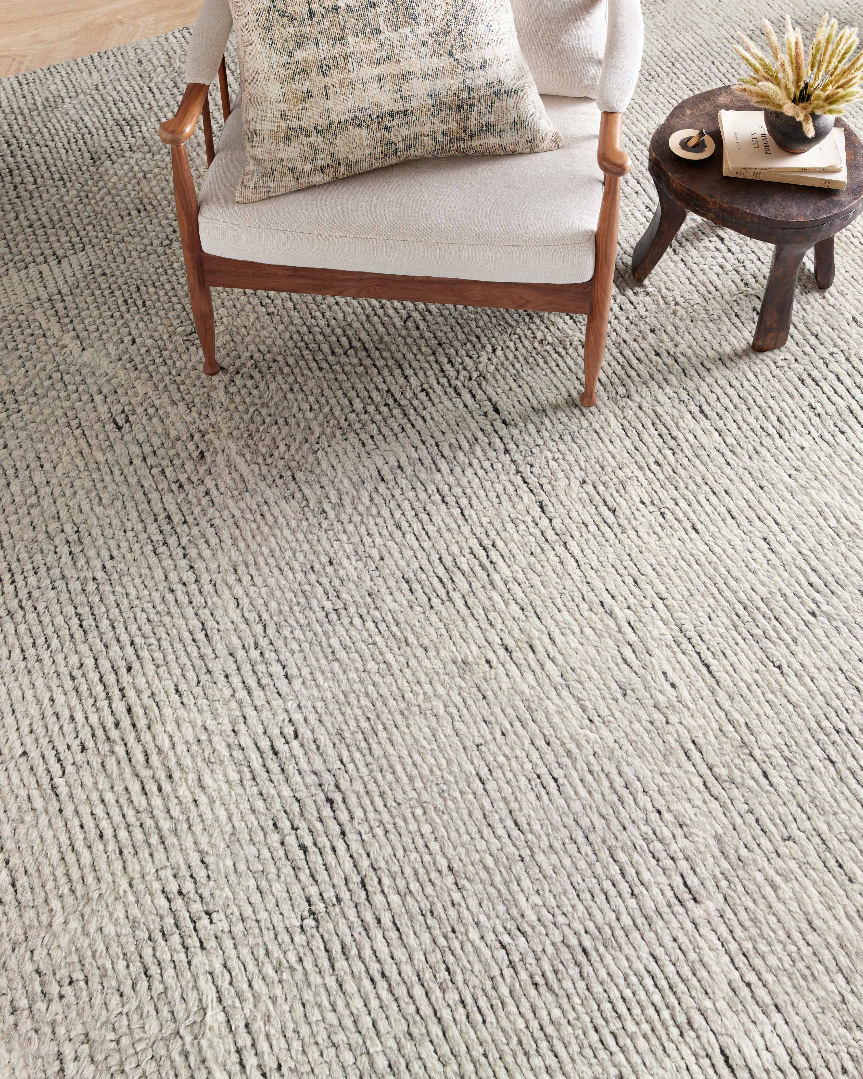 Amber Interiors - Gwyneth GWY - 02 Ivory / Taupe Area Rug
