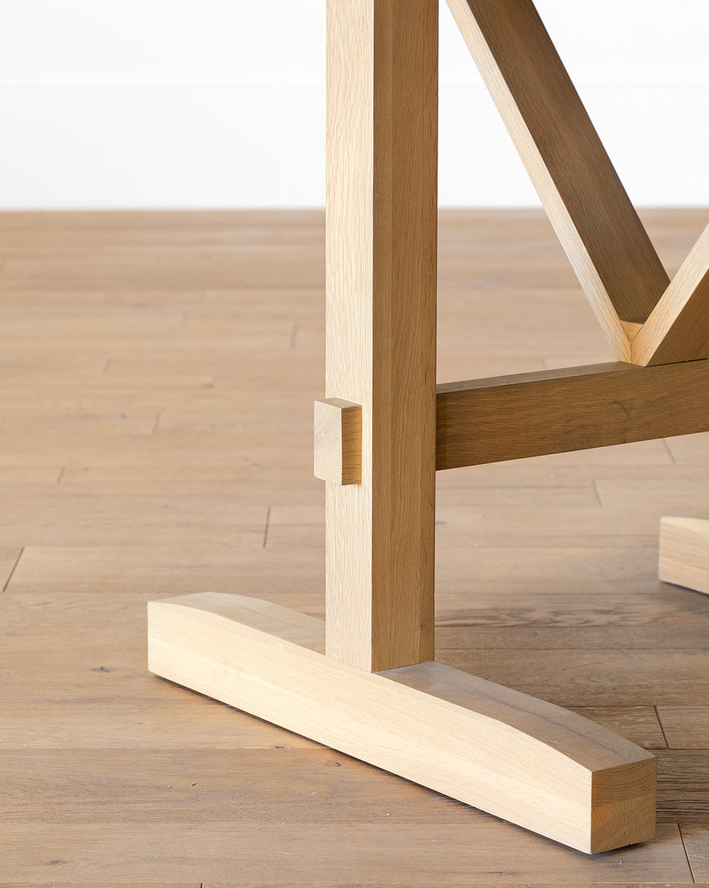 McGee & Co - Giselle Round Table