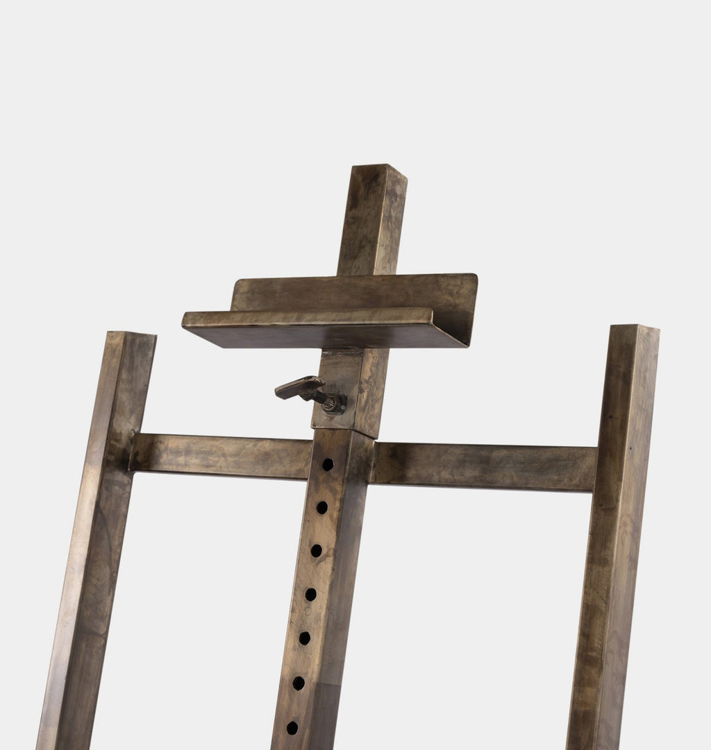 Amber Interiors - Grayfox Art Easel
