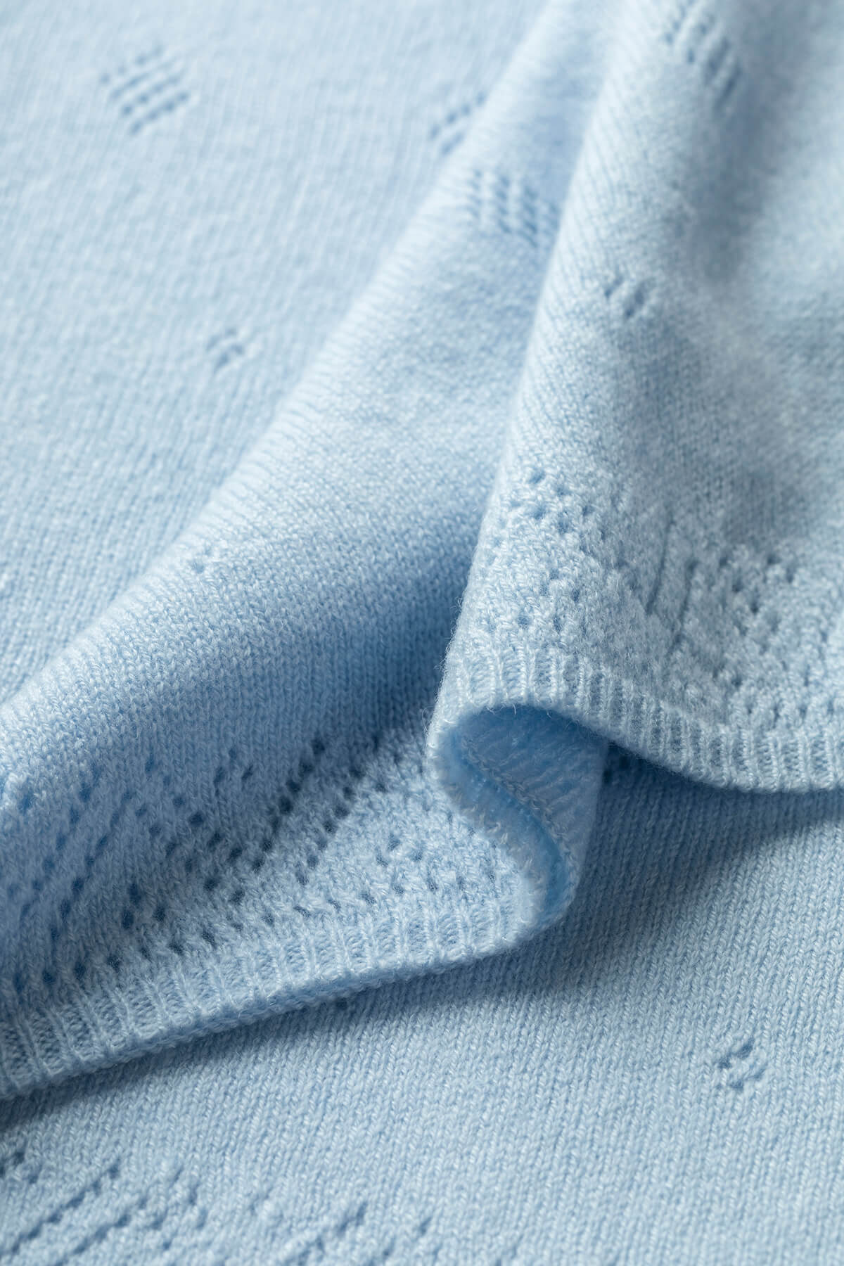 Johnstons of Elgin - Baby's Blue Cashmere Gift Set