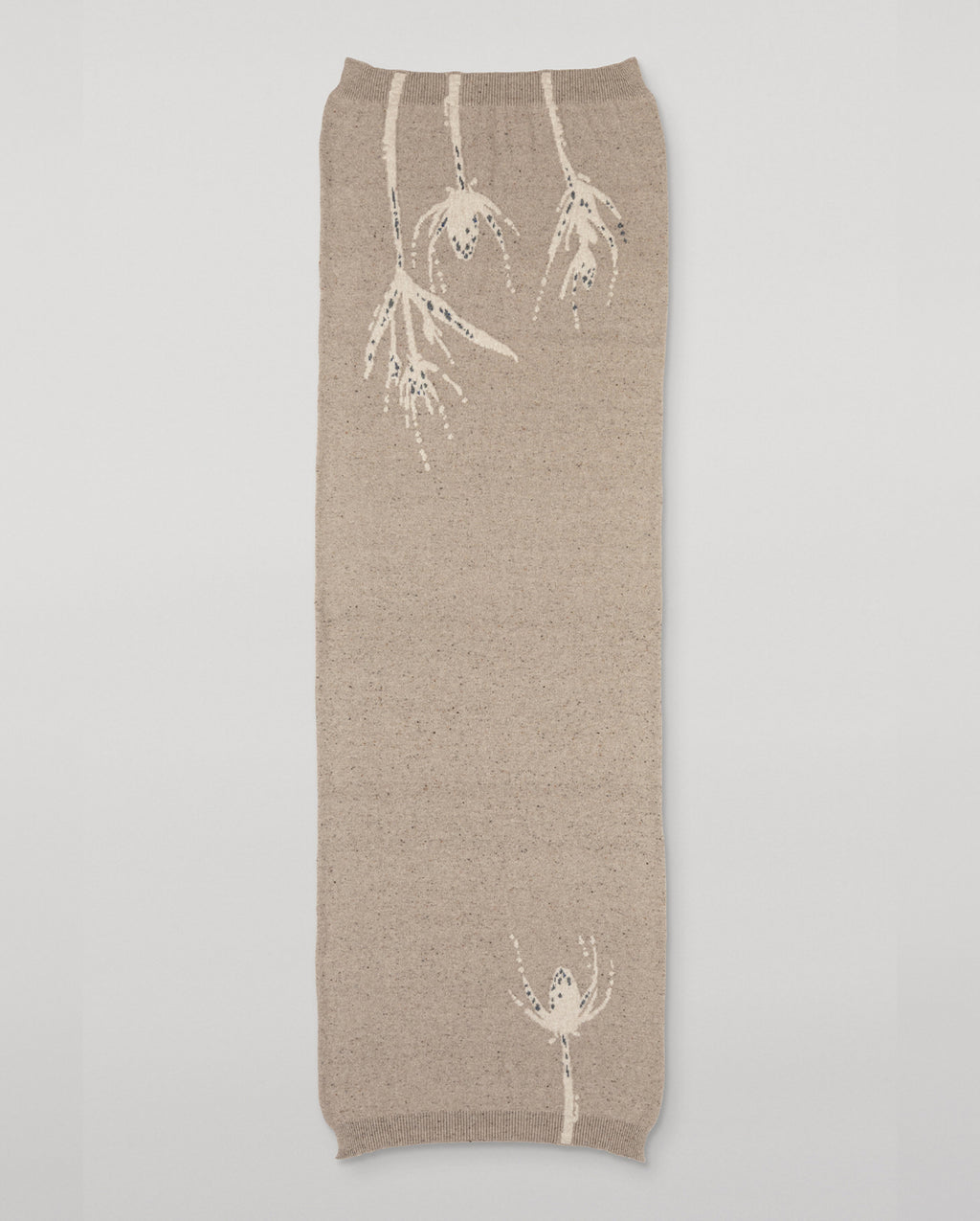Johnstons of Elgin - Wild Thistle Intarsia Natural Cashmere Wrap