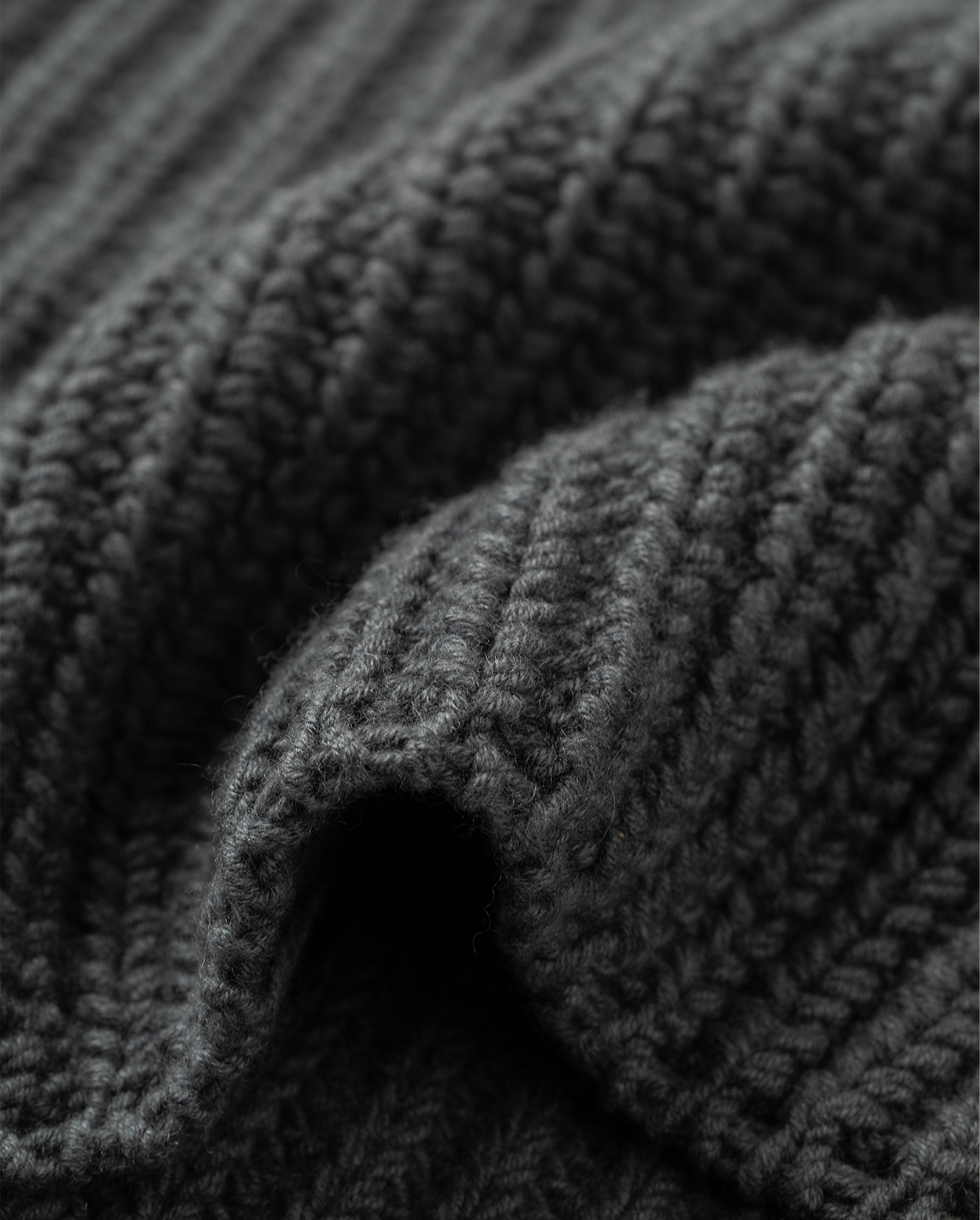 Johnstons of Elgin - Cowie Grey Cashmere Snood