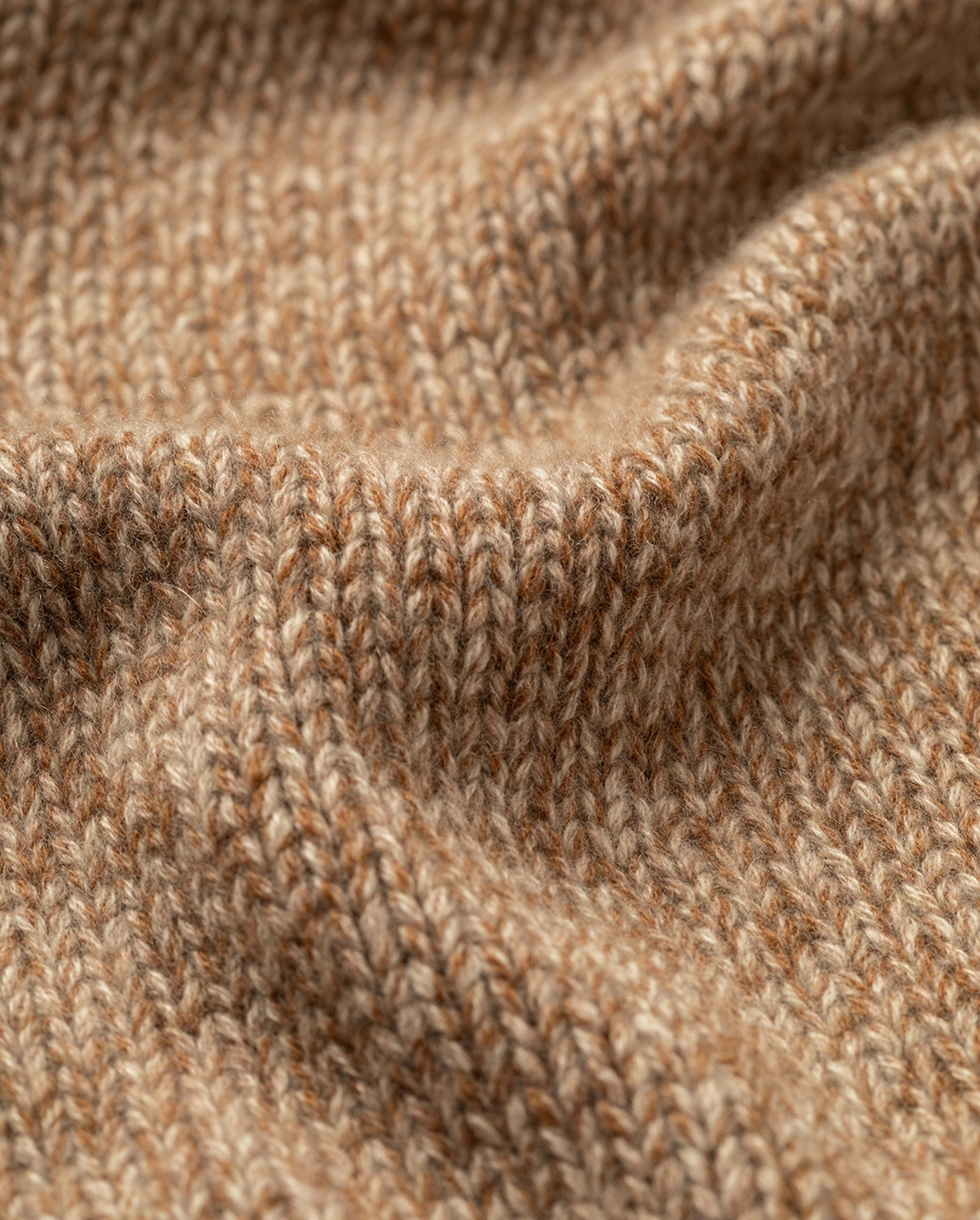 Johnstons of Elgin - Keill Natural Marl Cashmere Triangle