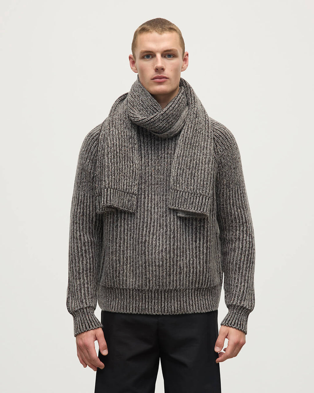 Johnstons of Elgin - Donegal Cashmere Brown Knitted Scarf