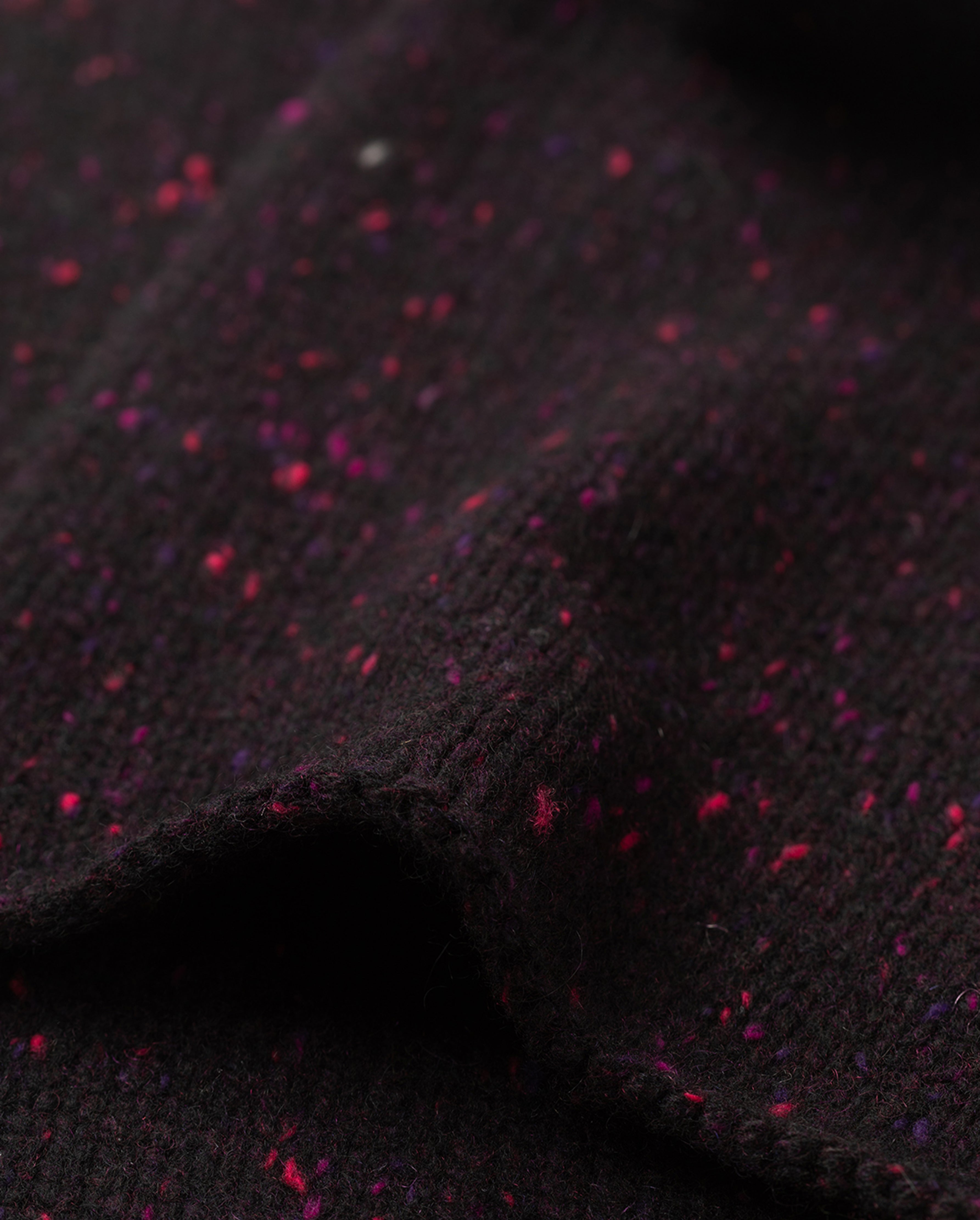 Johnstons of Elgin - Tiree Purple Donegal Cashmere Scarf