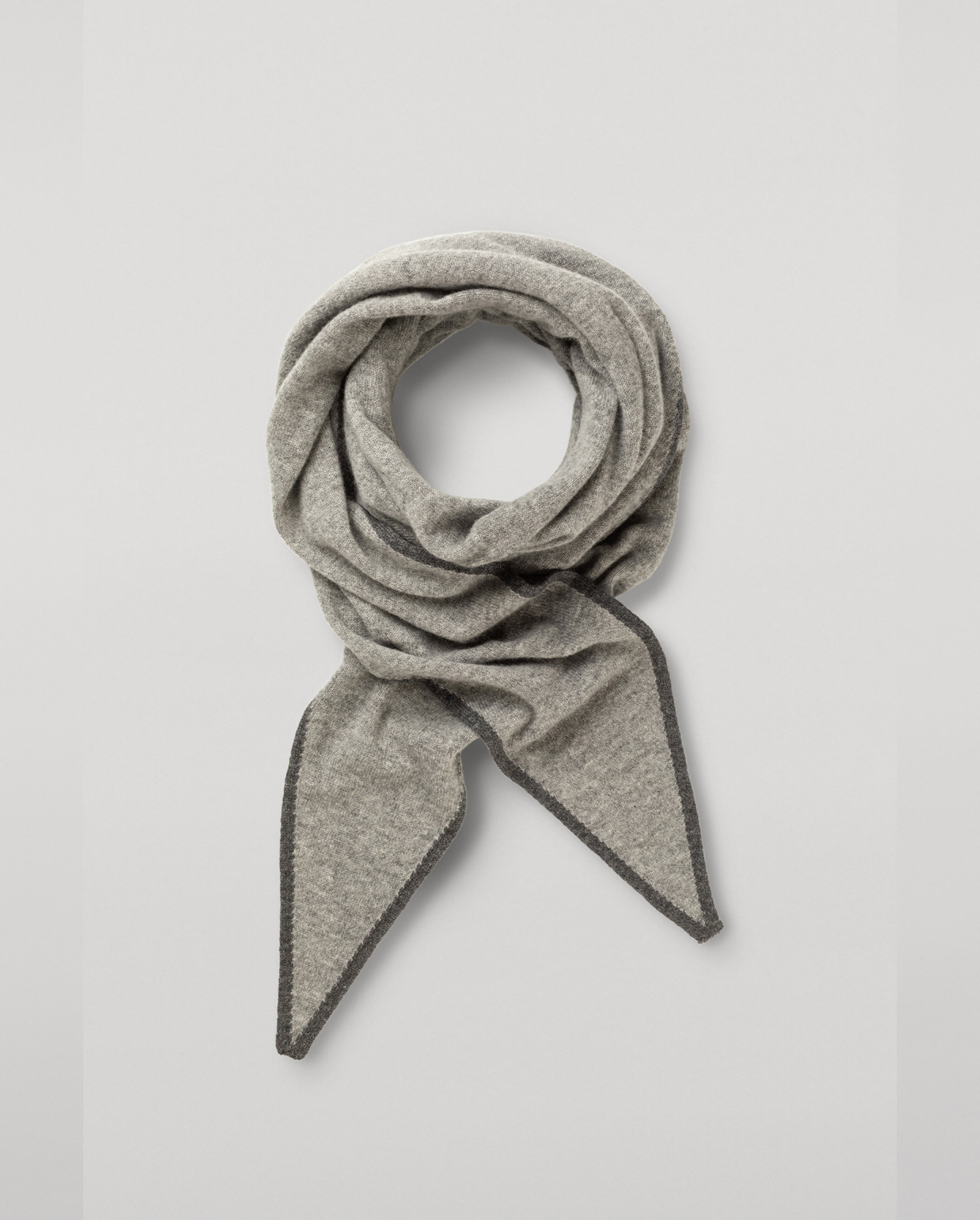 Johnstons of Elgin - Ethel Grey Cashmere Diamond Scarf