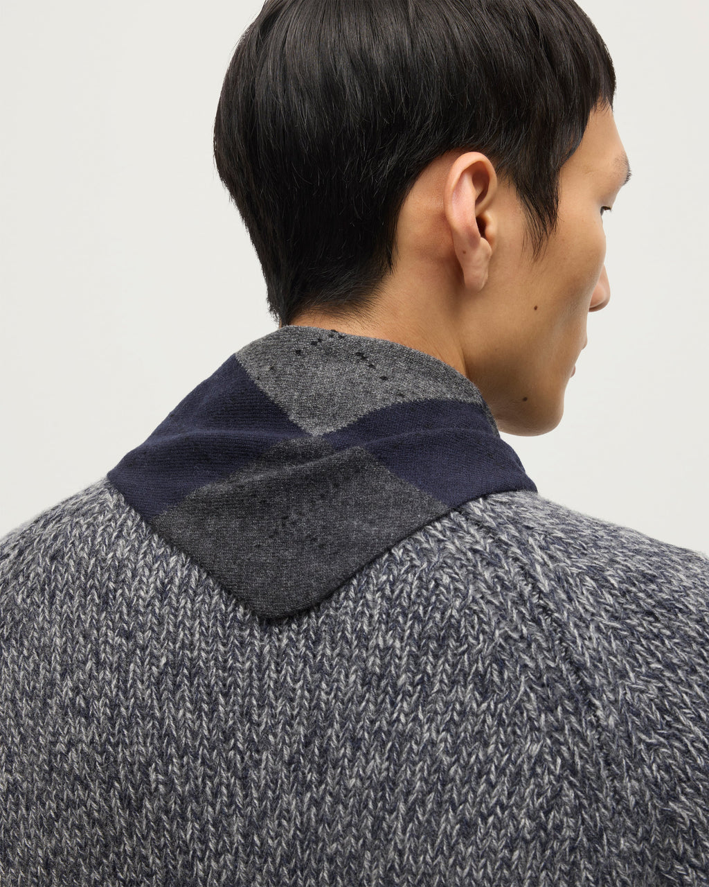 Johnstons of Elgin - Clan Dark Navy Argyle Cashmere Bandana