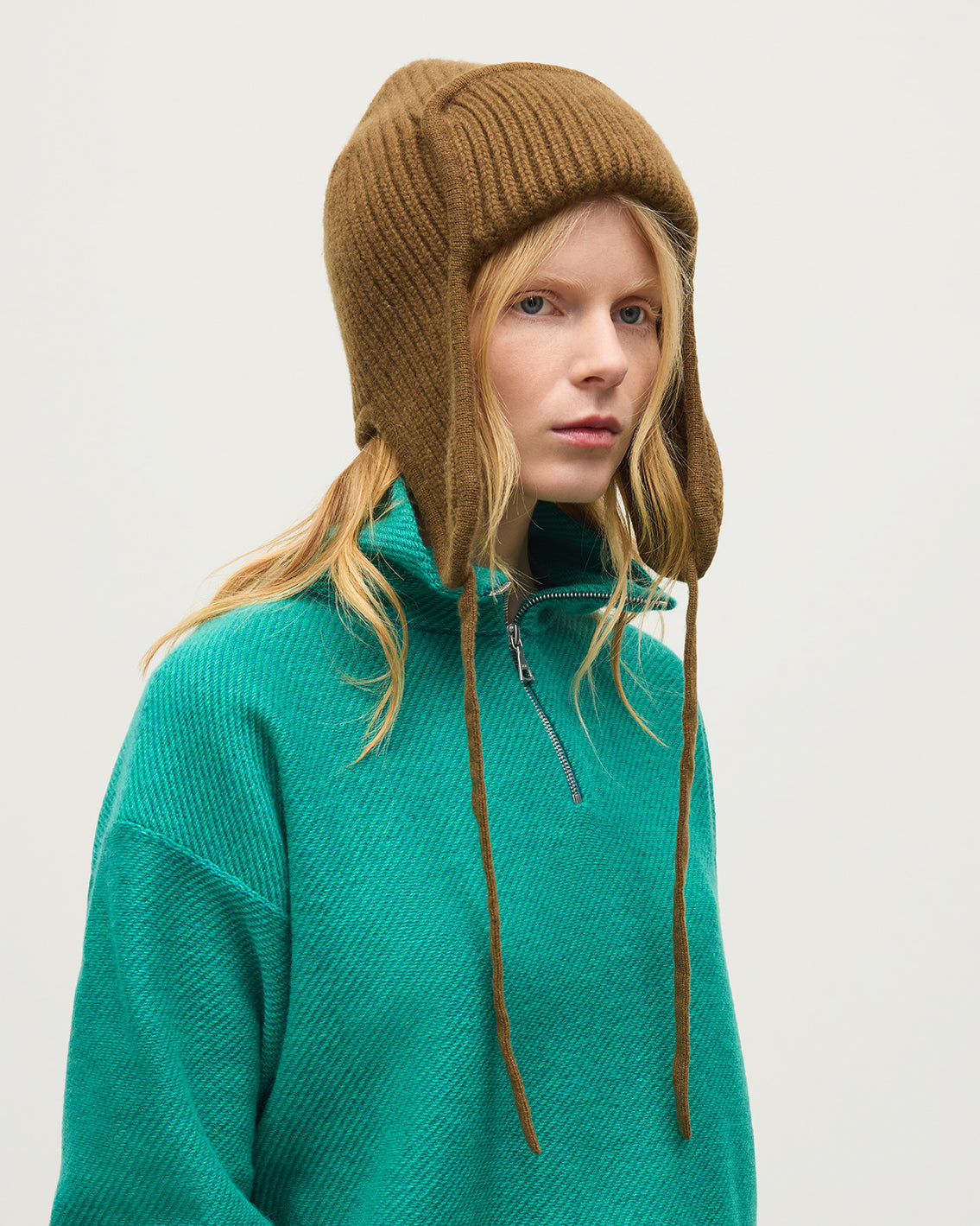 Johnstons of Elgin - Dewar Green Cashmere Deer Stalker Beanie