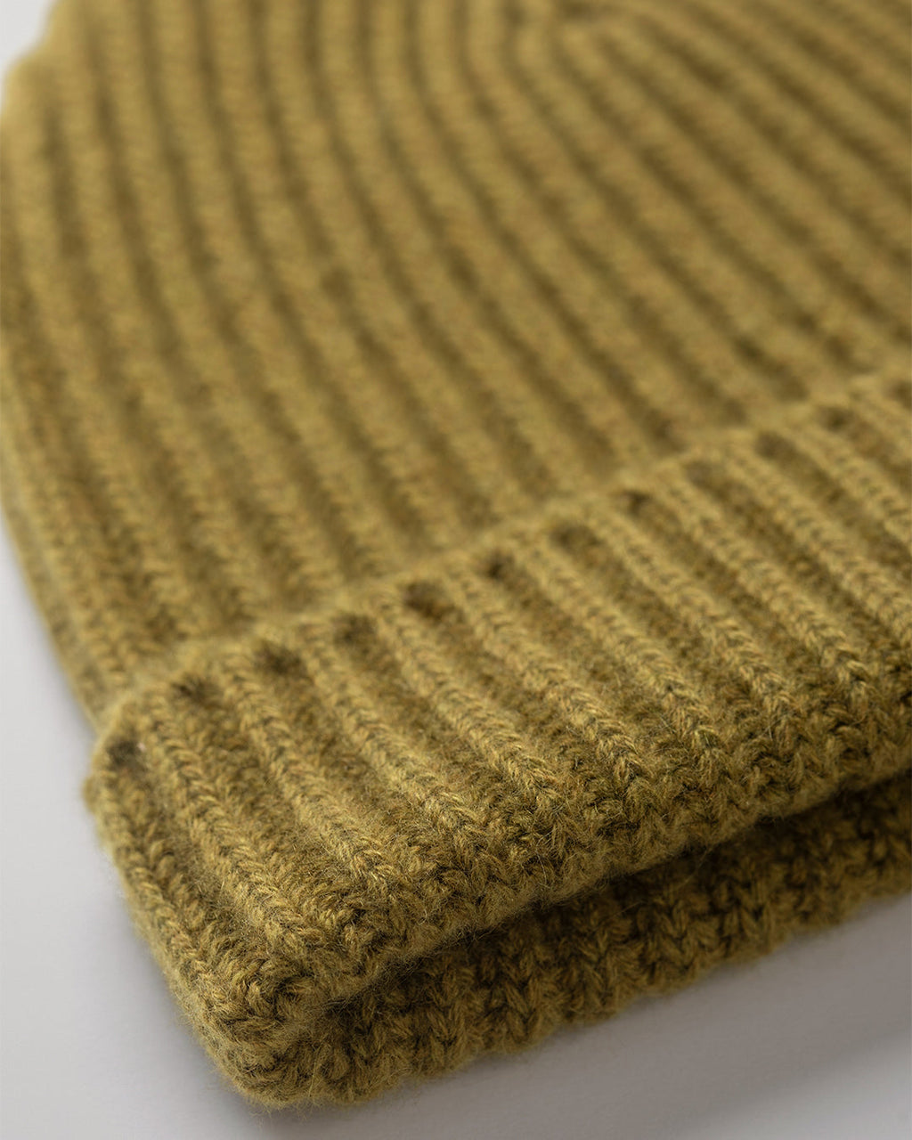 Johnstons of Elgin - Lovat Green Cashmere Hat