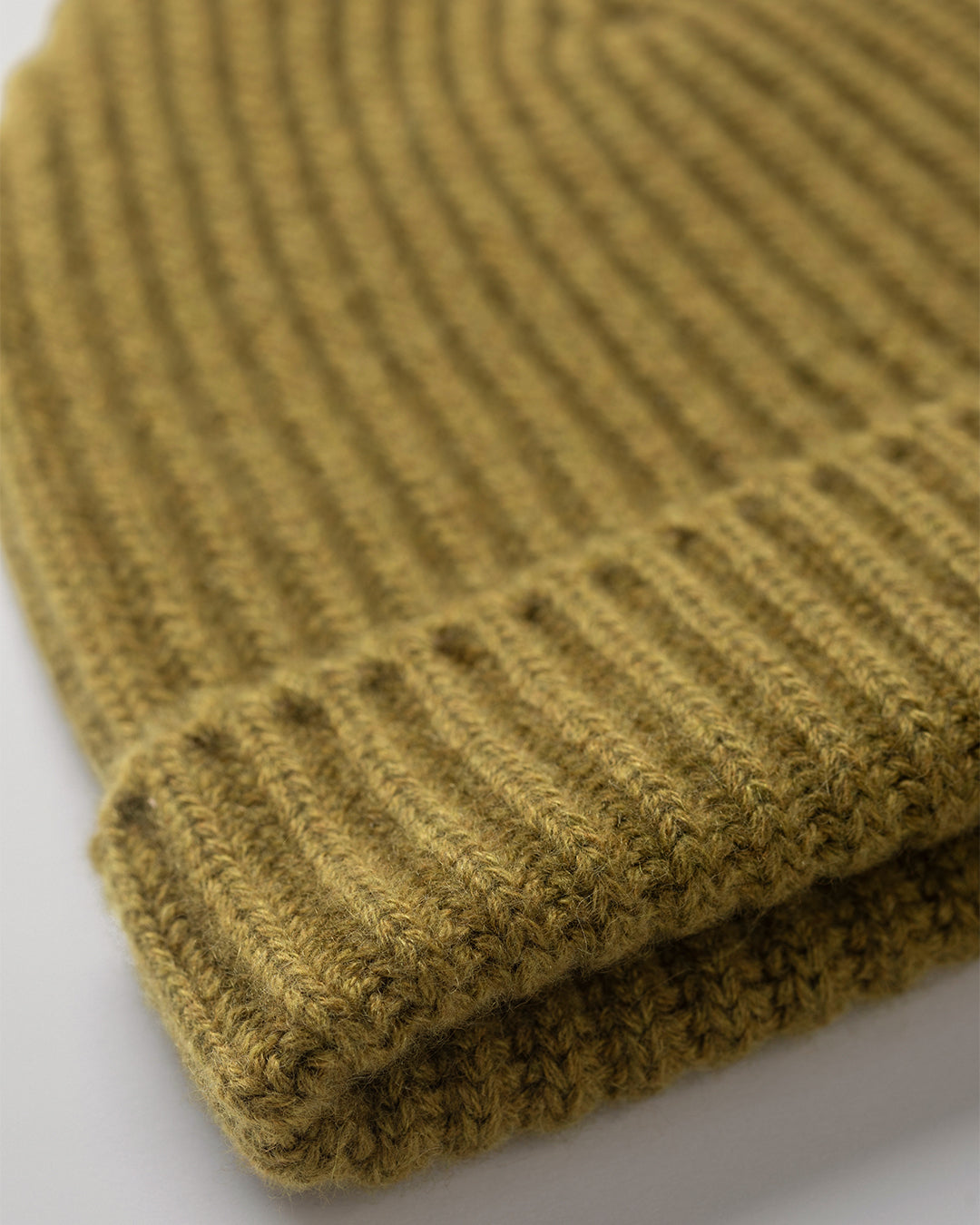 Johnstons of Elgin - Lovat Green Cashmere Hat