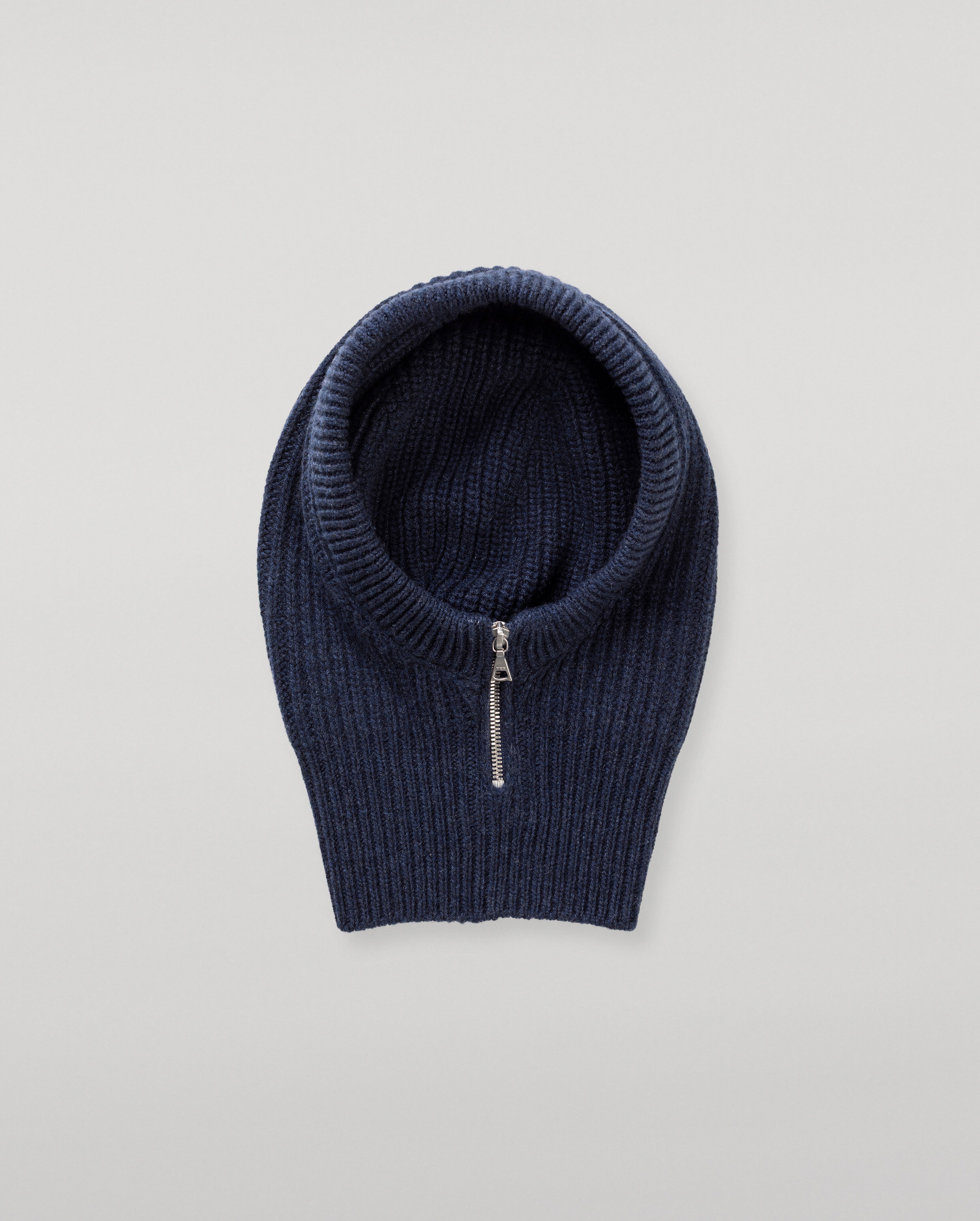 Johnstons of Elgin - Nevis Navy Cashmere Hood