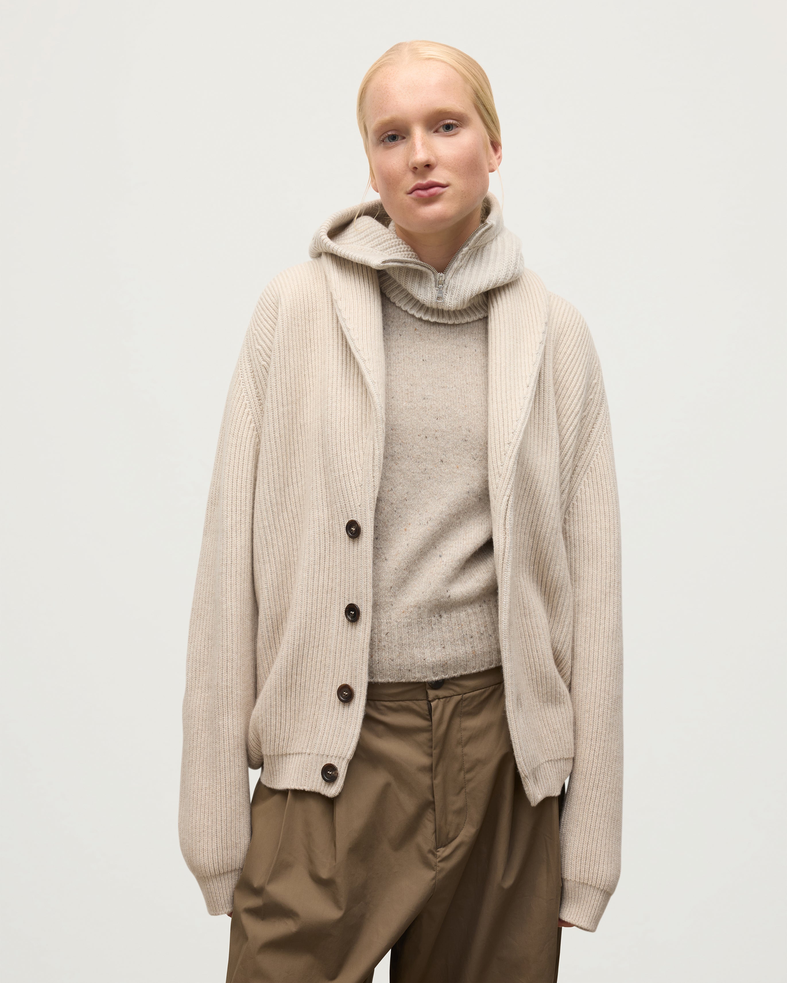 Johnstons of Elgin - Nevis Natural Cashmere Hood