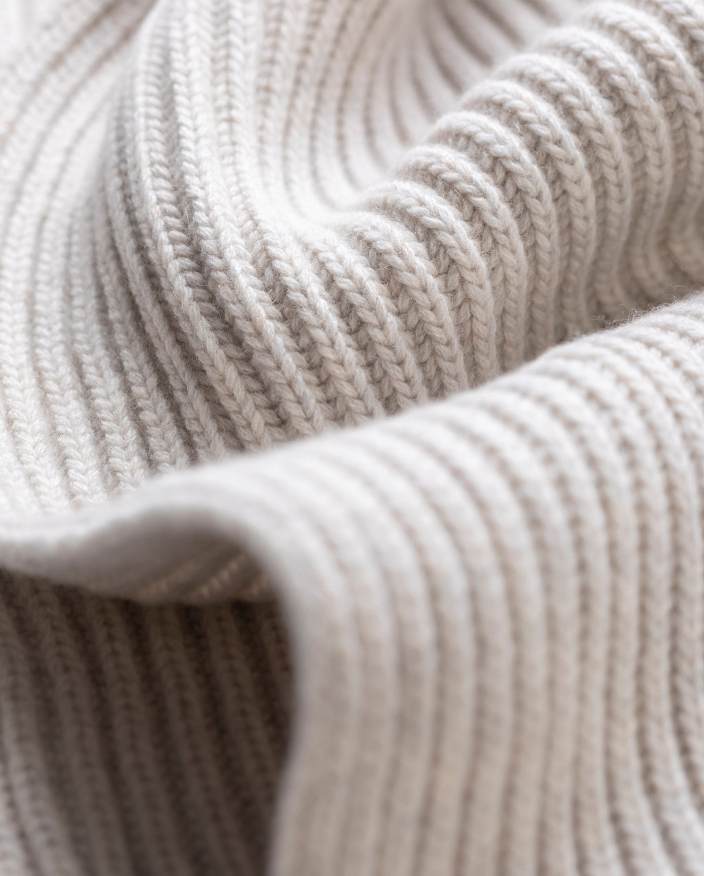 Johnstons of Elgin - Lovat Natural Ribbed Cashmere Scarf