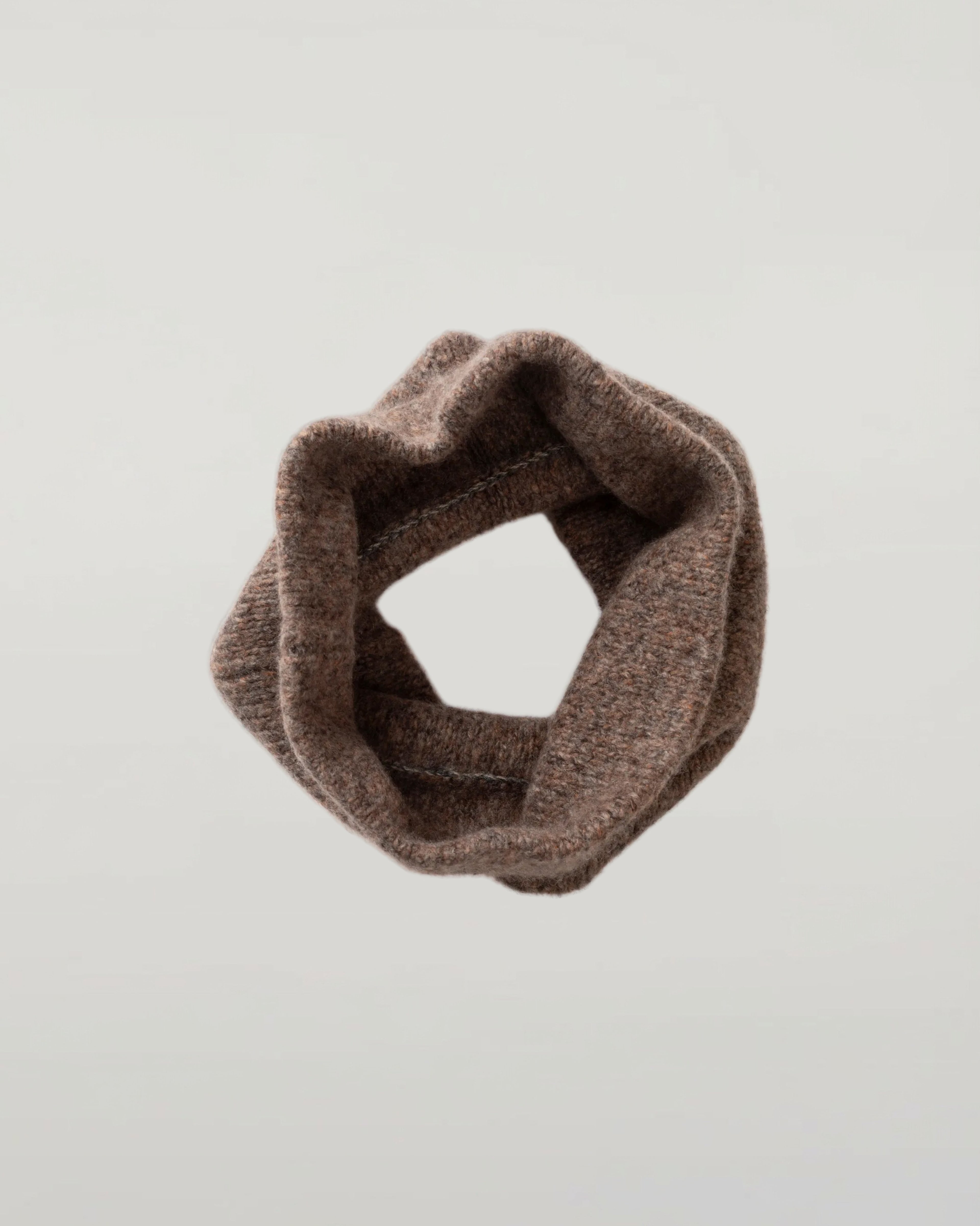 Johnstons of Elgin - Cashmere Bouclé Brown Snood