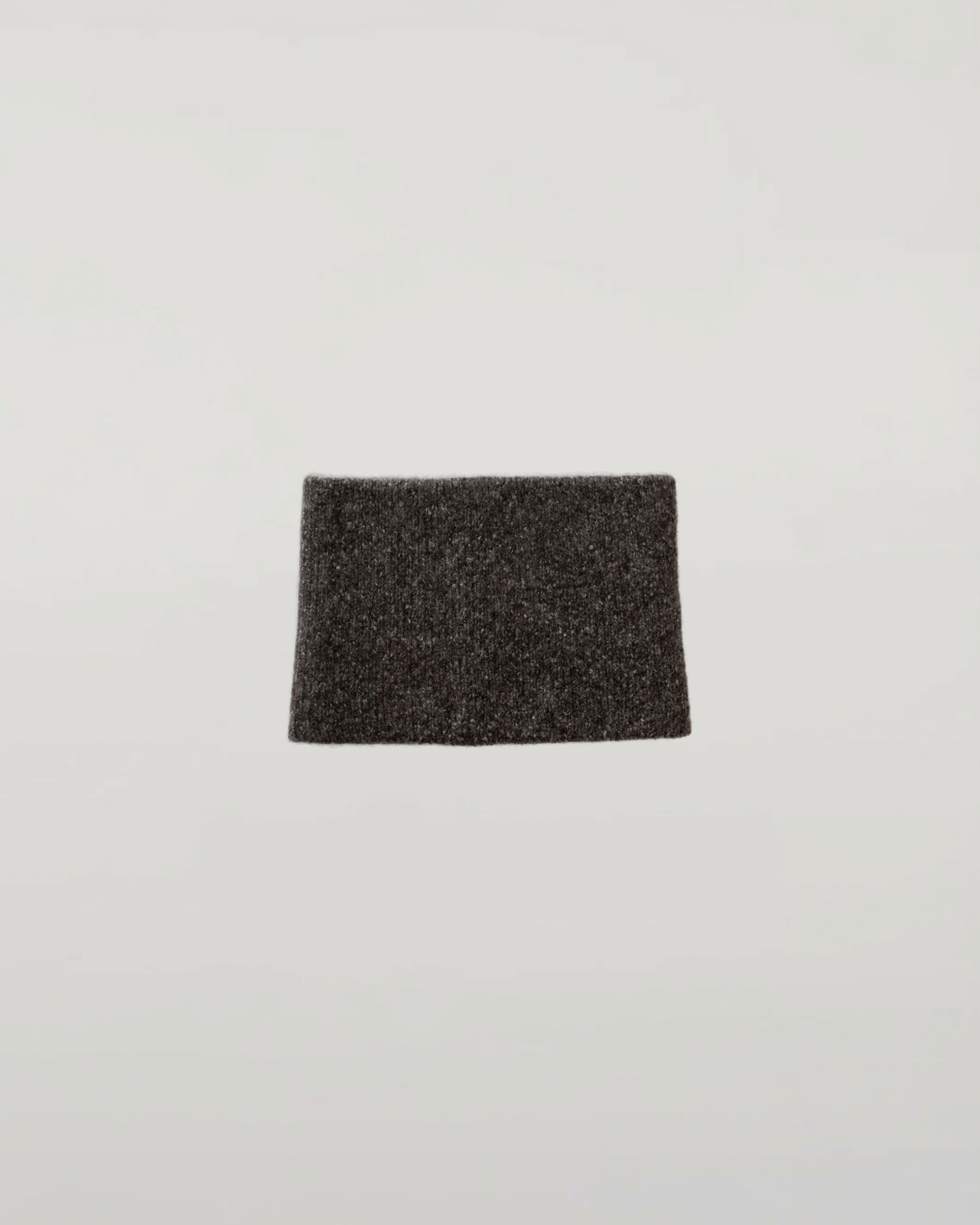 Johnstons of Elgin - Cashmere Bouclé Dark Grey Snood