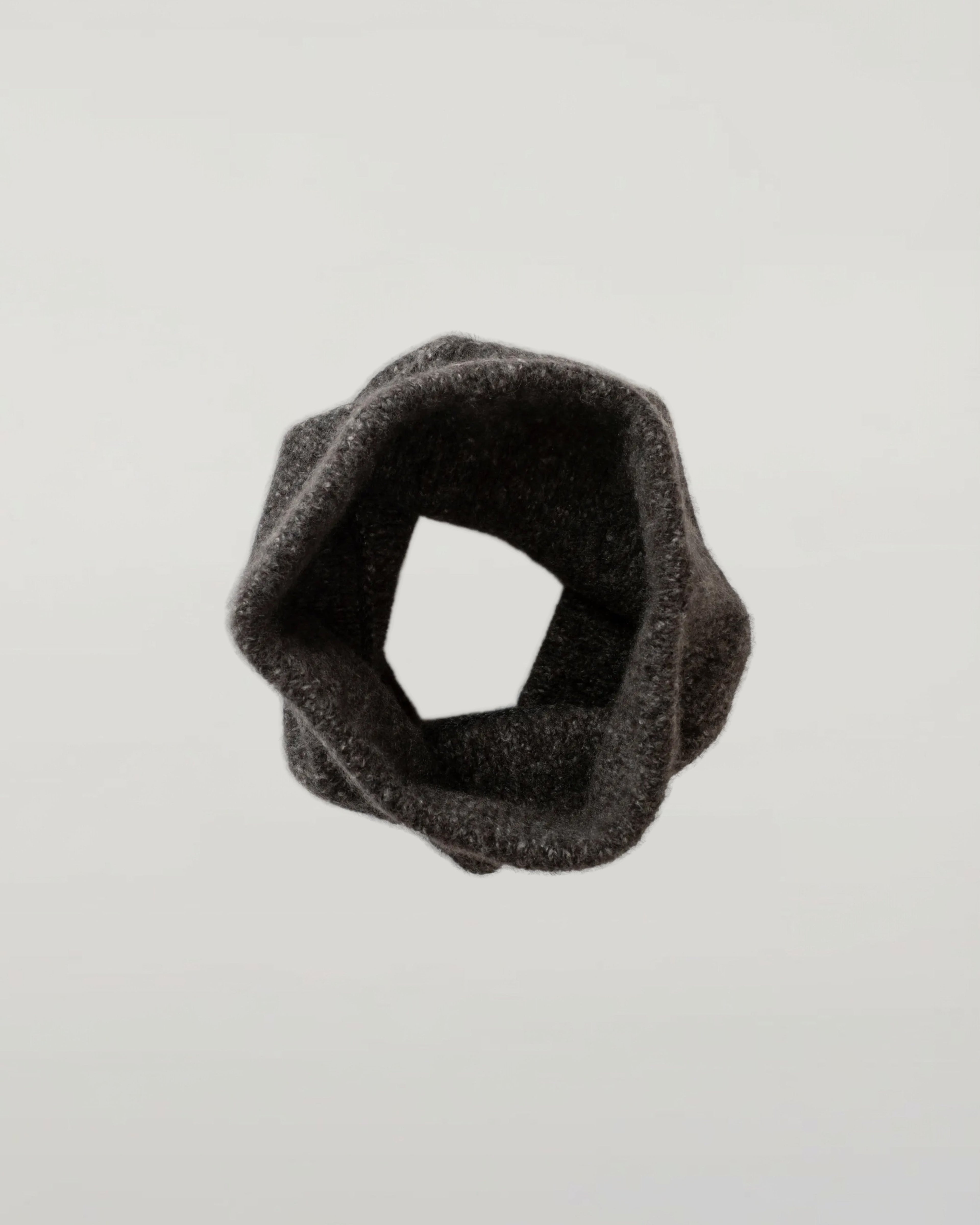 Johnstons of Elgin - Cashmere Bouclé Dark Grey Snood