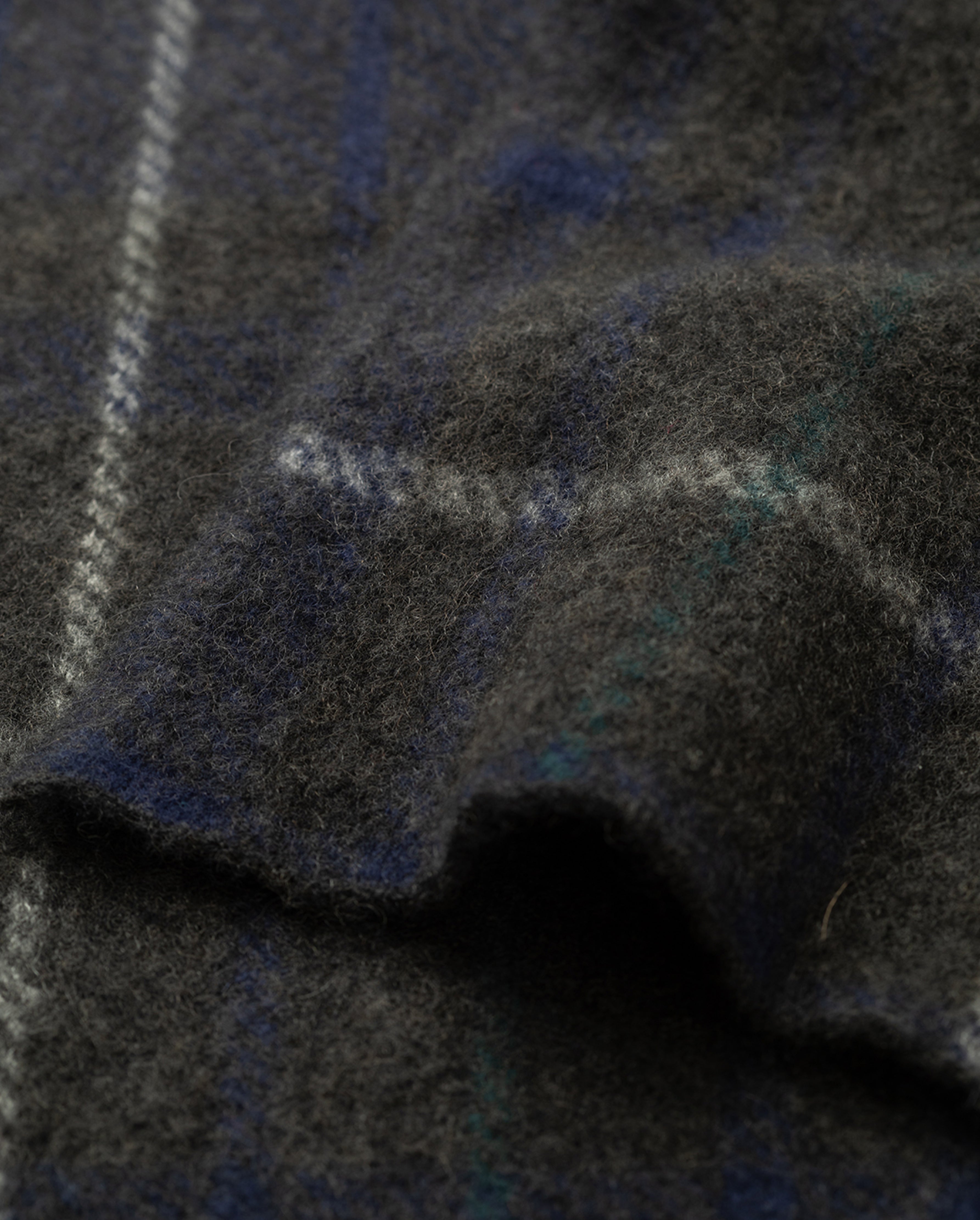 Johnstons of Elgin - Baird Grey Brushed Cashmere - Silk Scarf