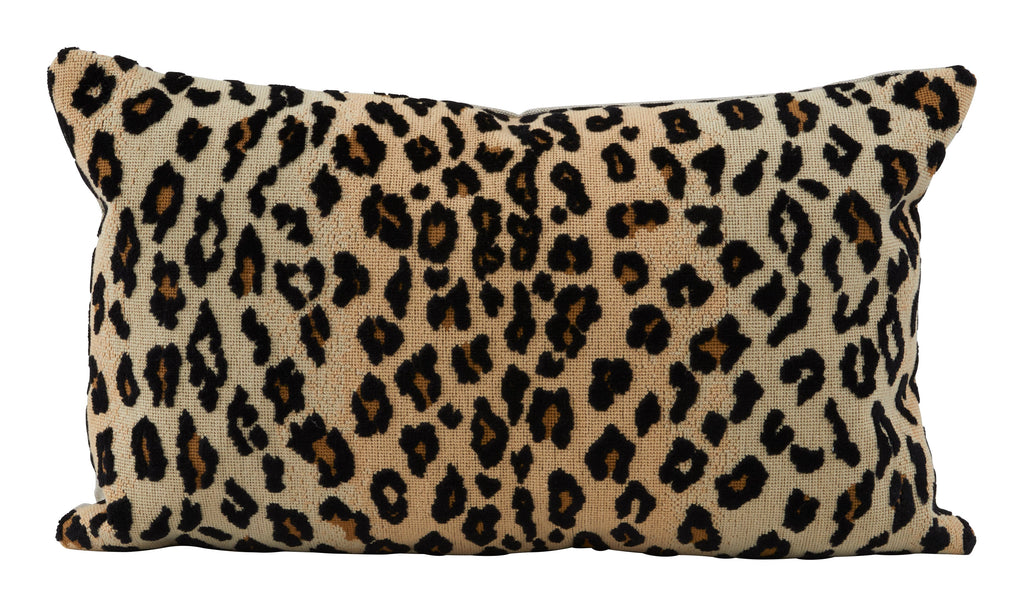 Jayson Home - Schumacher Safari Epingle Pillows