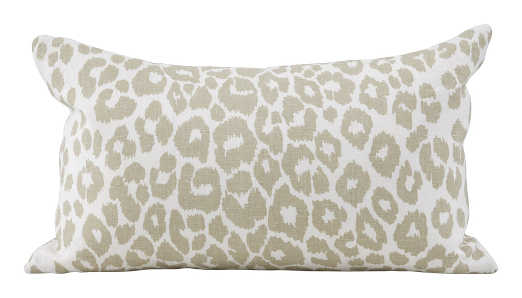Jayson Home - Schumacher Iconic Leopard White Pillows