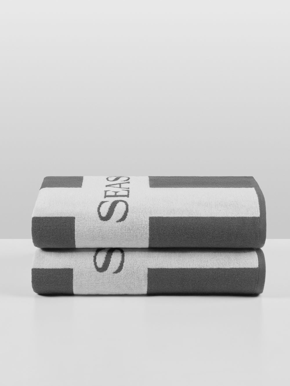 Four Seasons - Cabana Towel Set