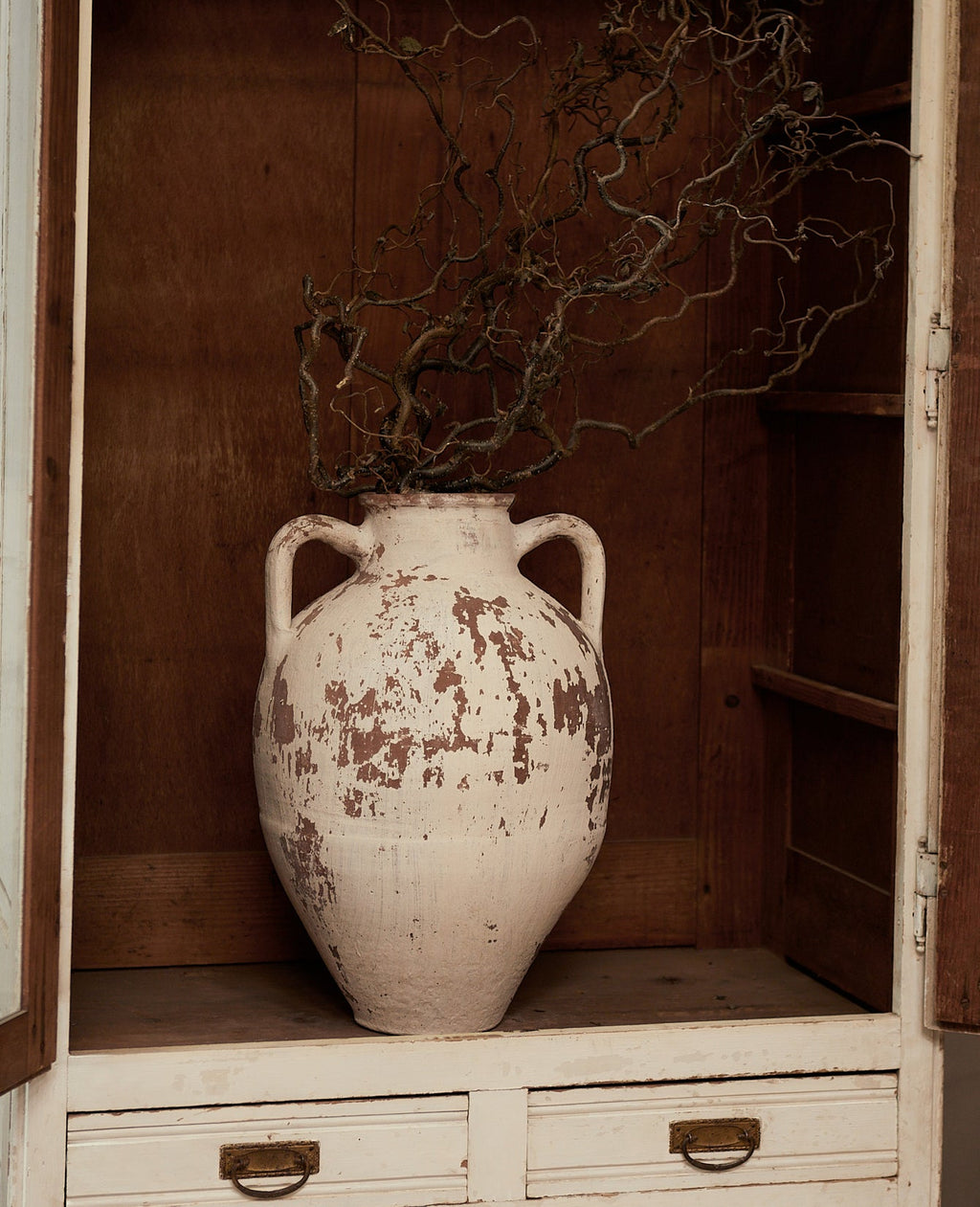 Olive Ateliers - Two Handle Pot - White Wash