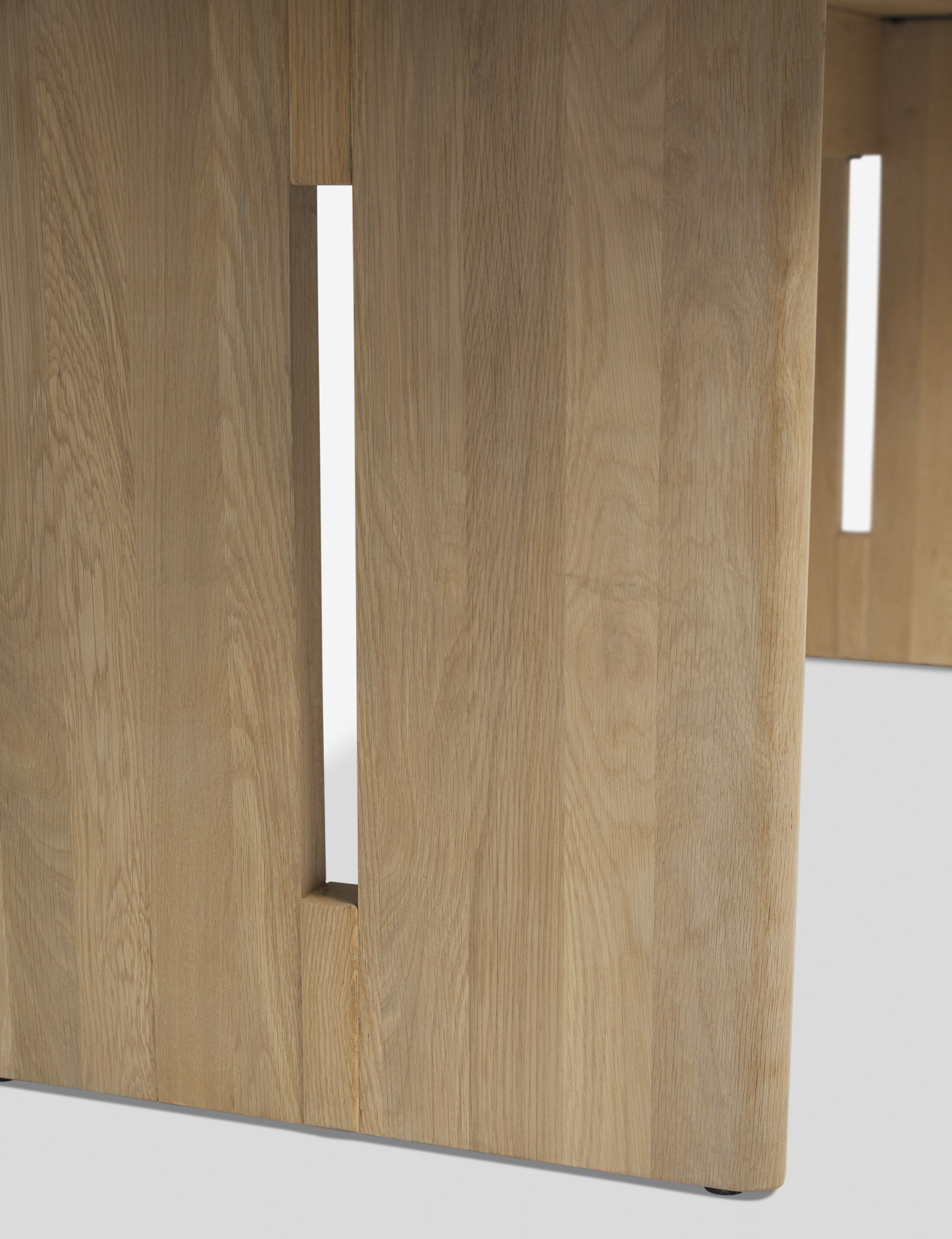 Lulu and Georgia - Henrik Dining Table