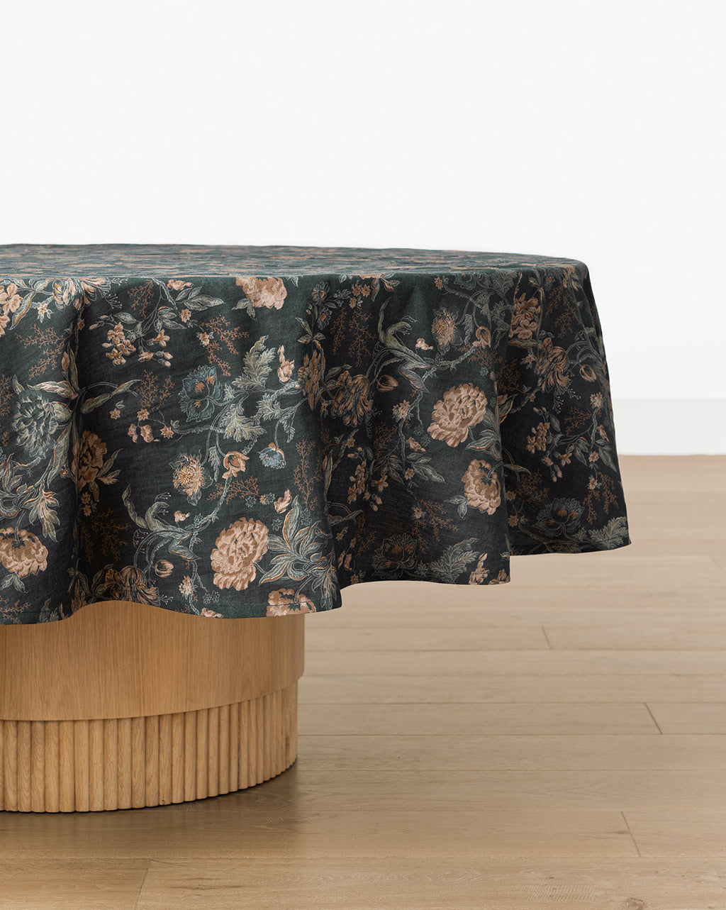 McGee & Co - Hestercombe Tablecloth