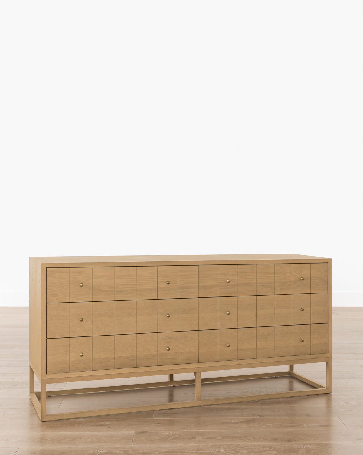 McGee & Co - Huxton Dresser