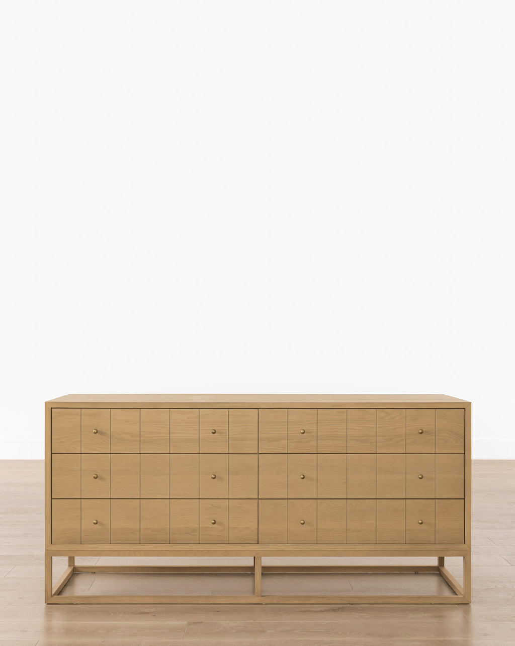 McGee & Co - Huxton Dresser