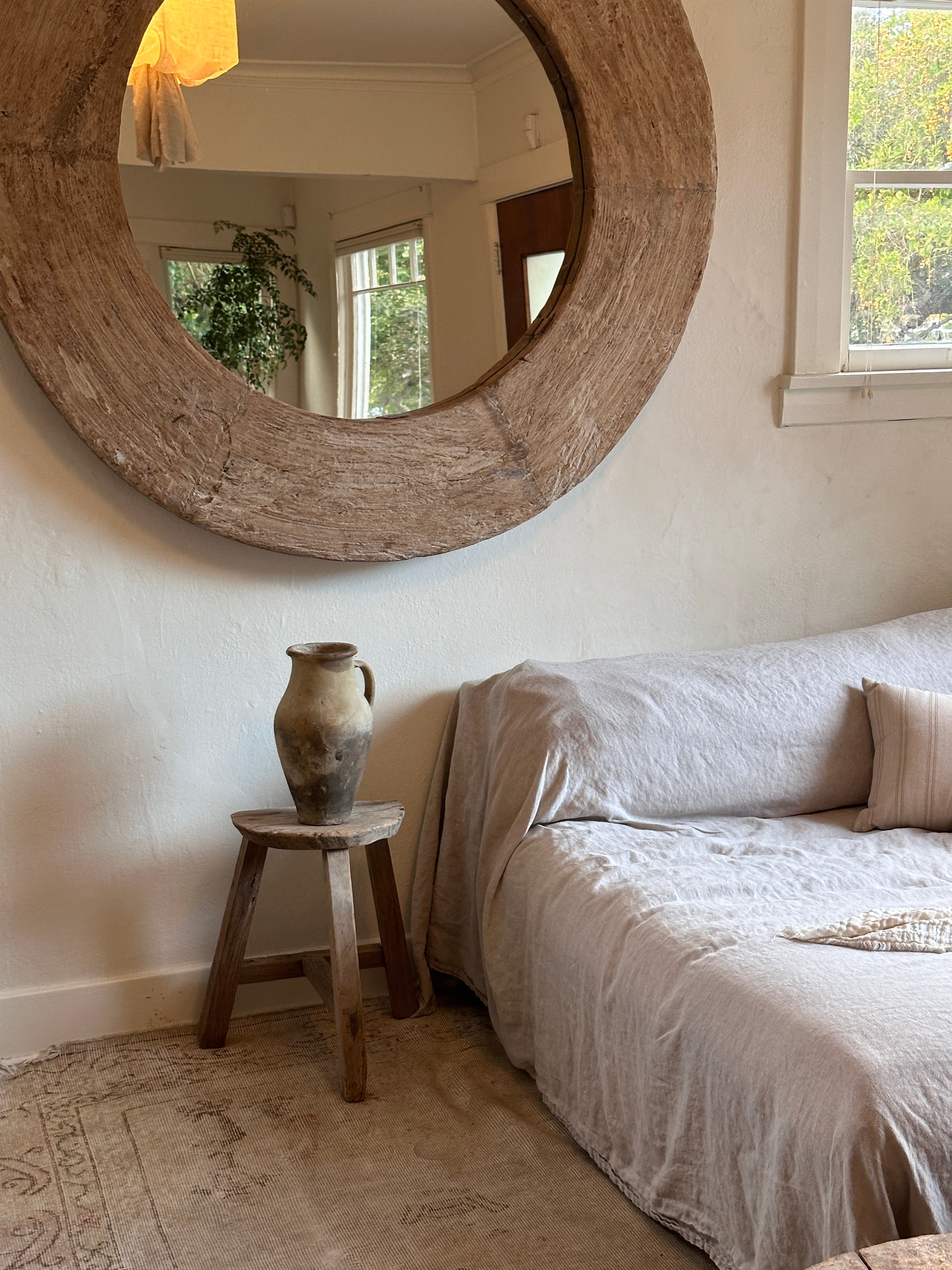 Olive Ateliers - Wheel Mirror - Bleached