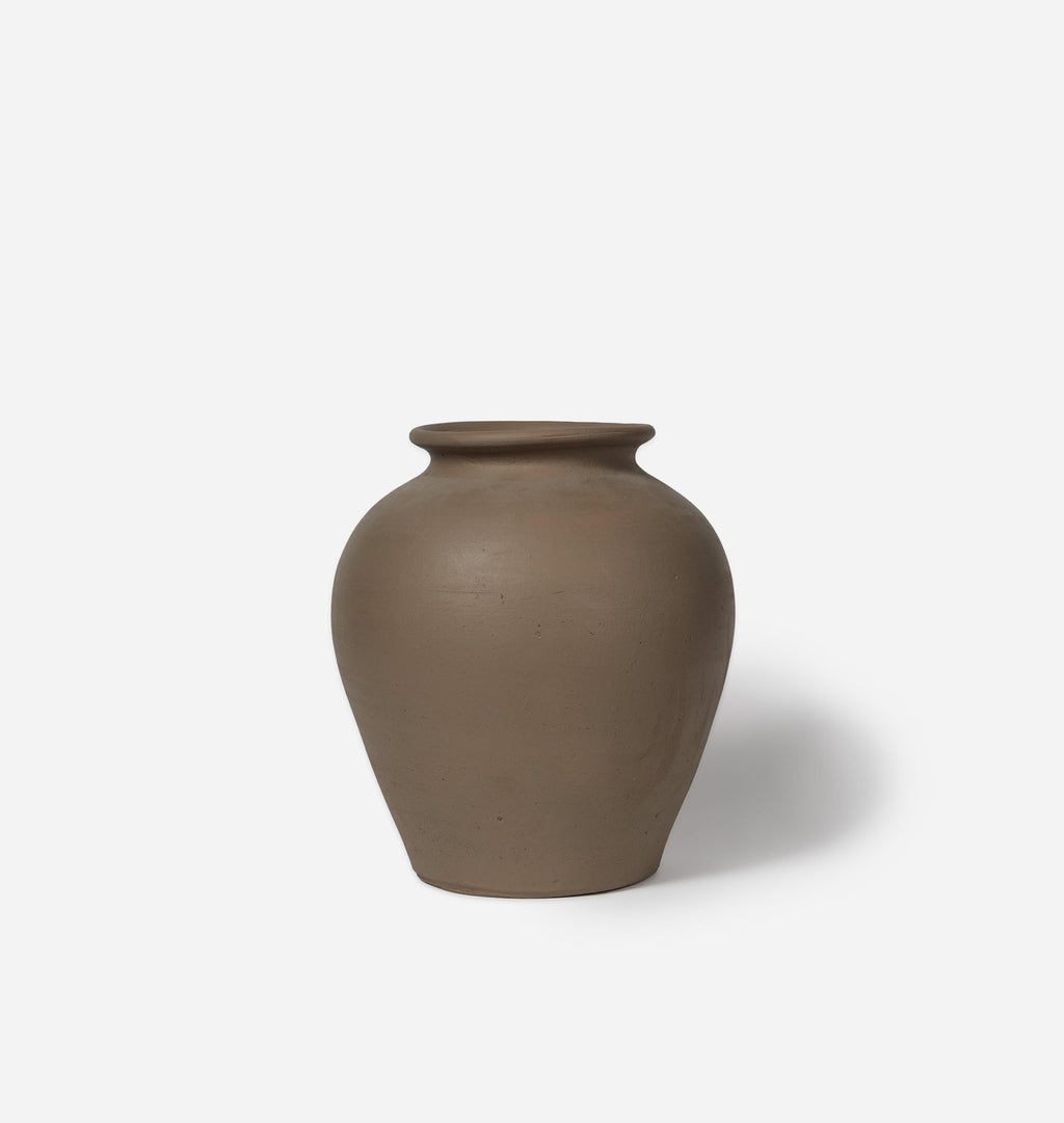 Amber Interiors - Santiago Vessel
