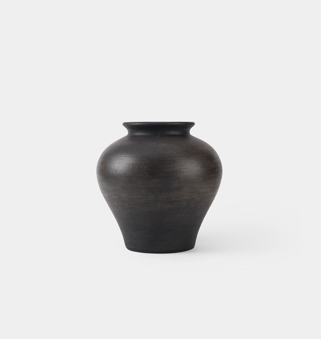 Amber Interiors - Santiago Vessel