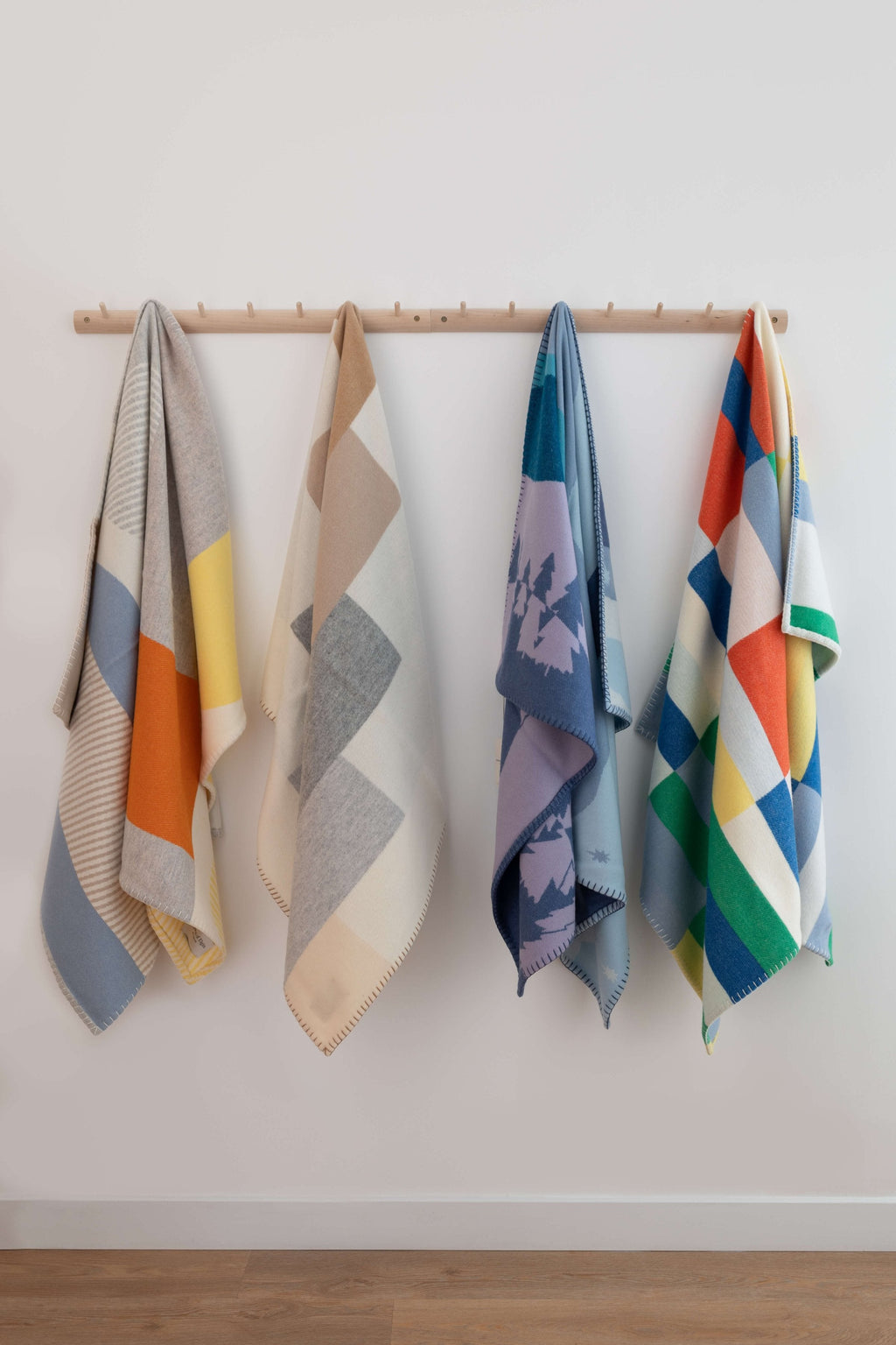 Johnstons of Elgin - Children's Blanket in Mountainside