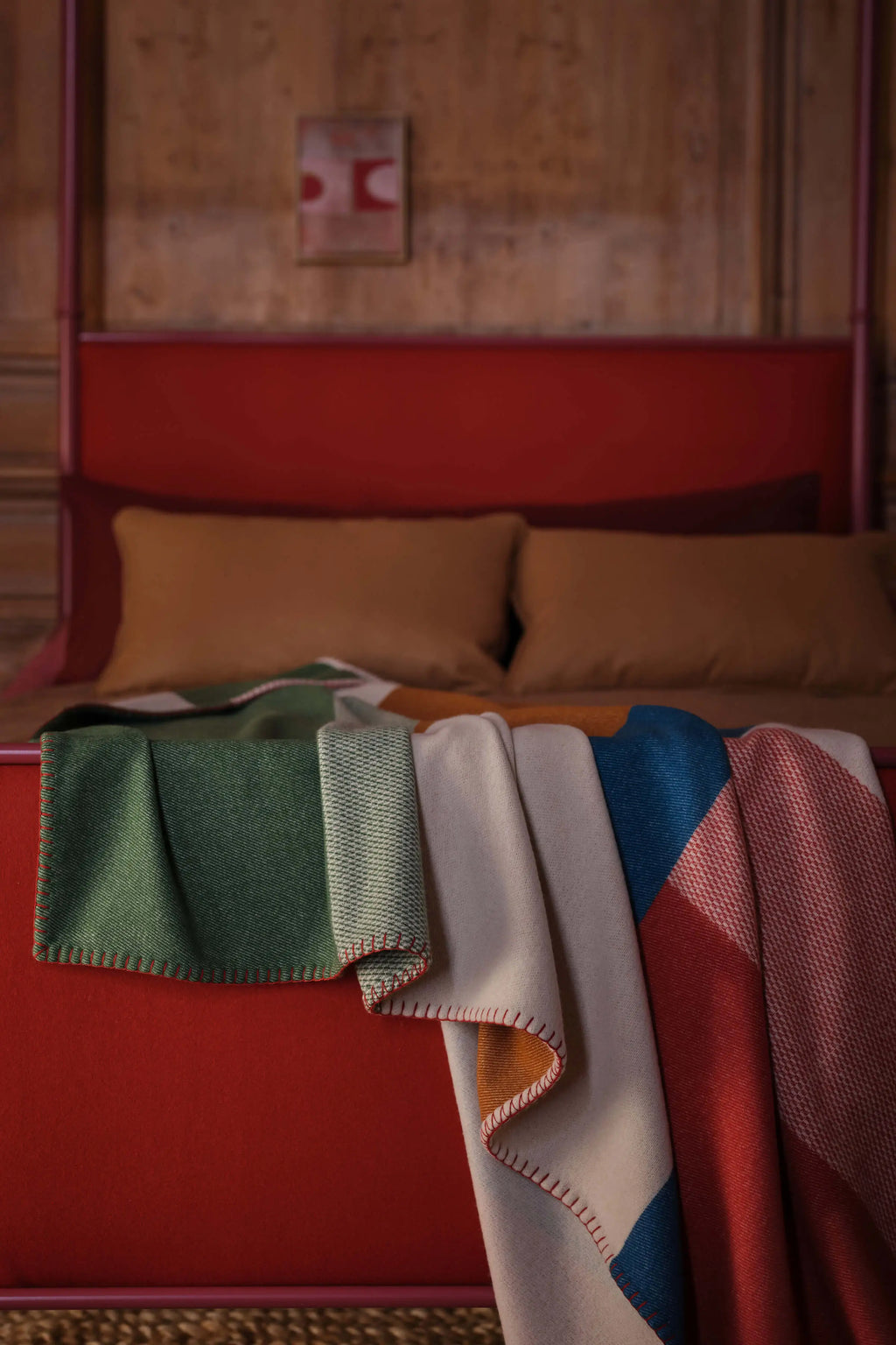 Johnstons of Elgin - Blanket Stitched Block Jacquard Throw