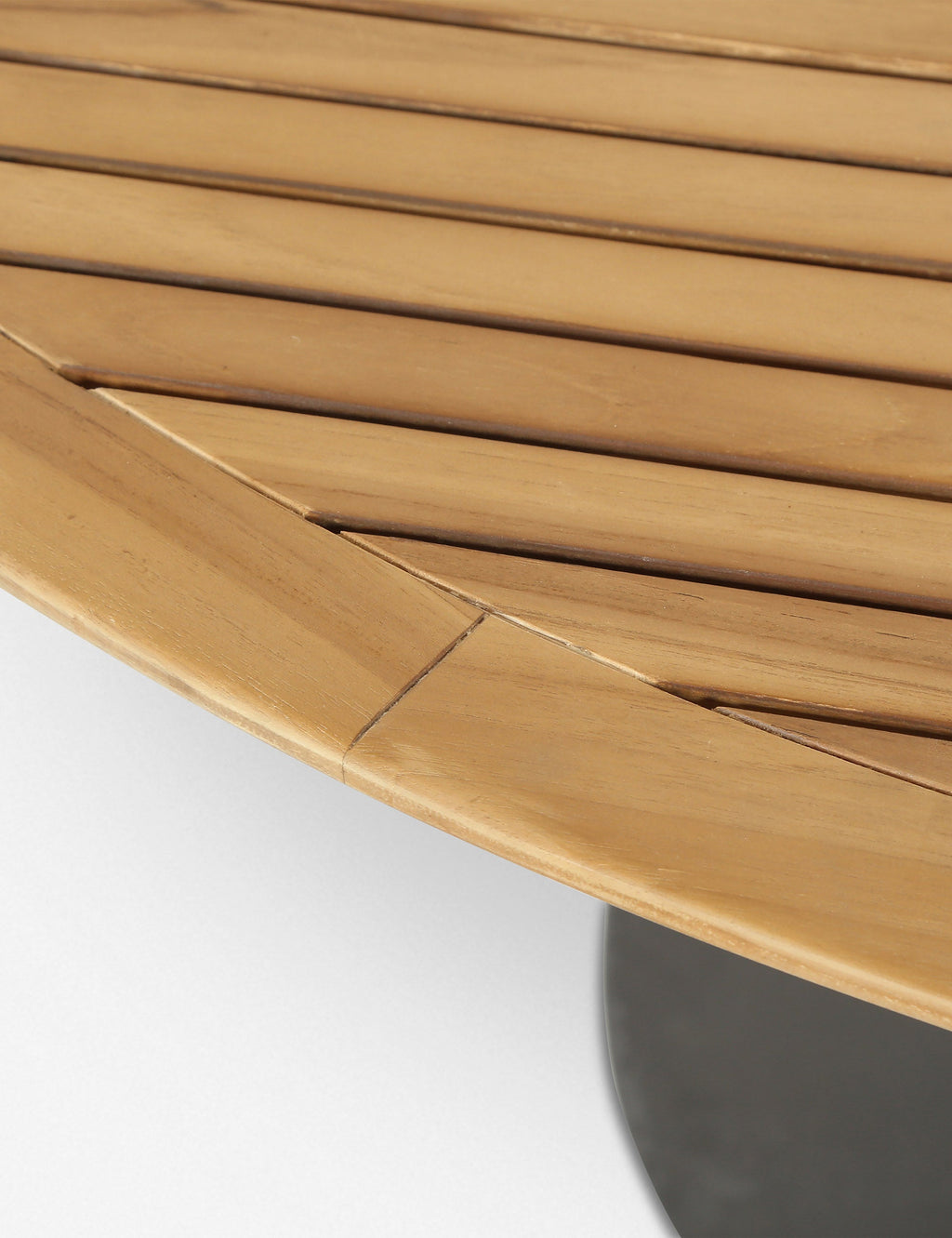 Lulu and Georgia - Georgette Indoor / Outdoor Round Dining Table
