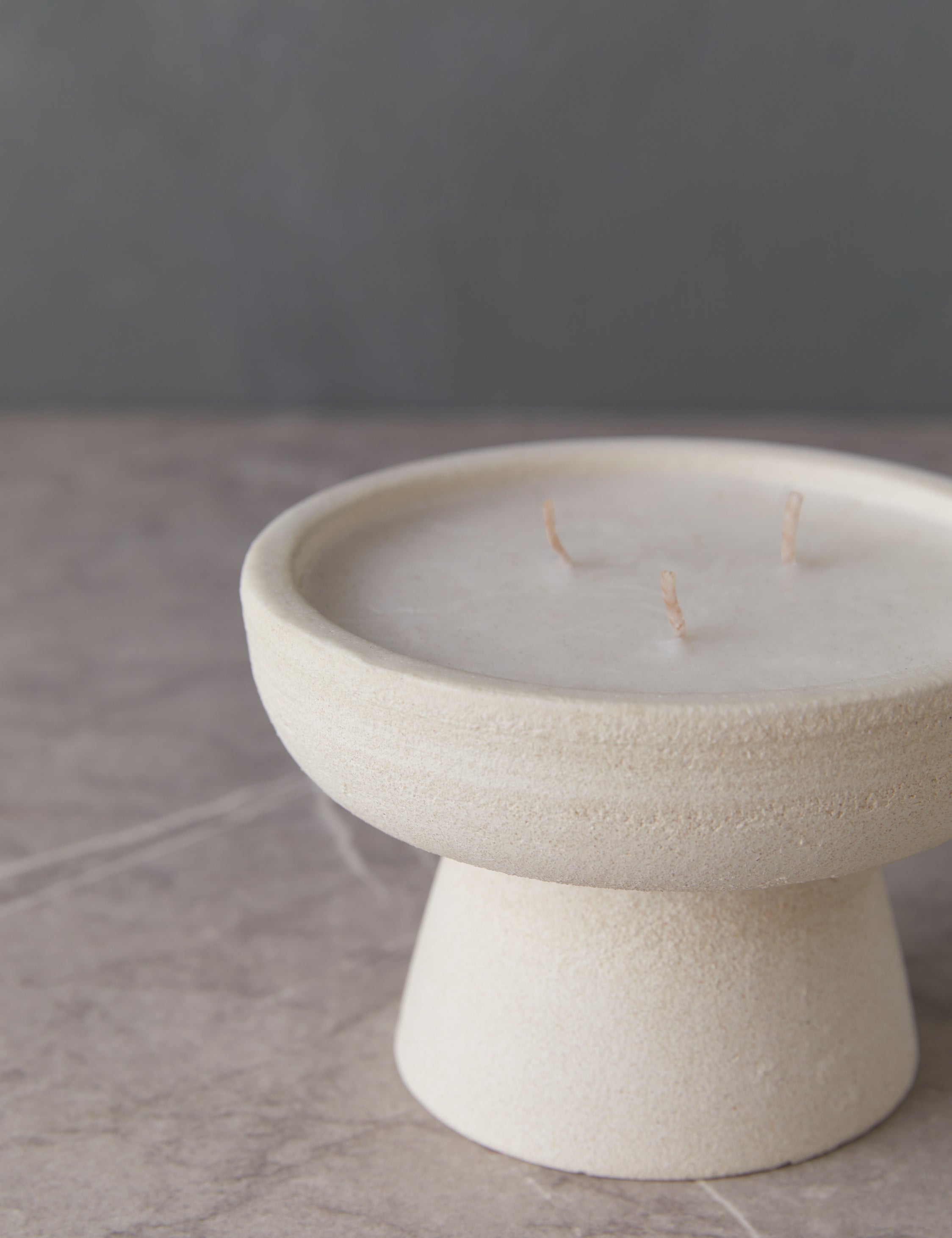 Lulu and Georgia - Jack Raw Candle by dumæ