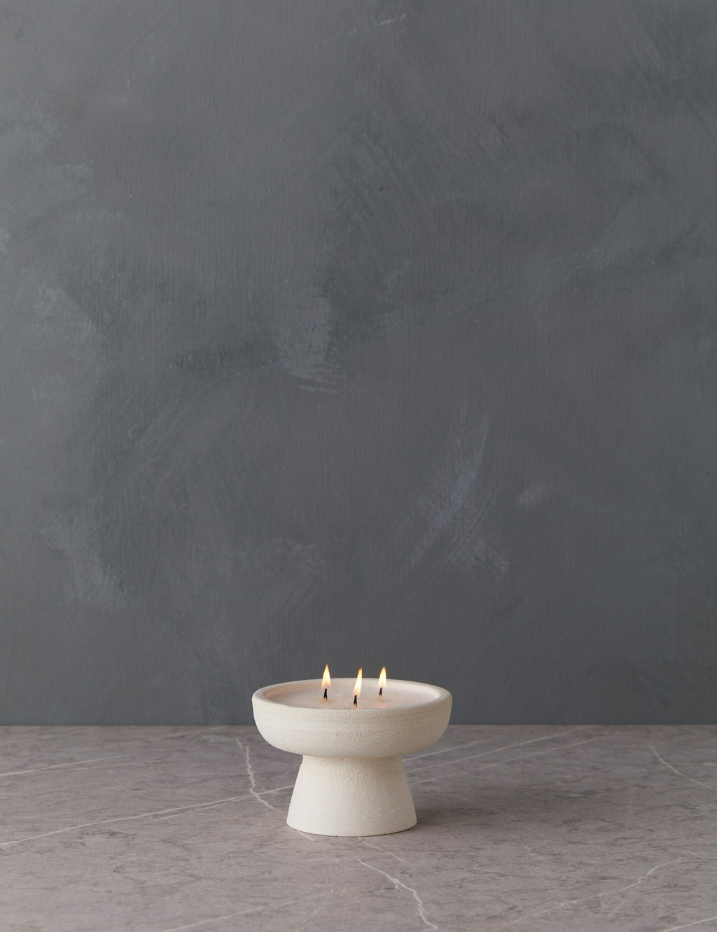 Lulu and Georgia - Jack Raw Candle by dumæ