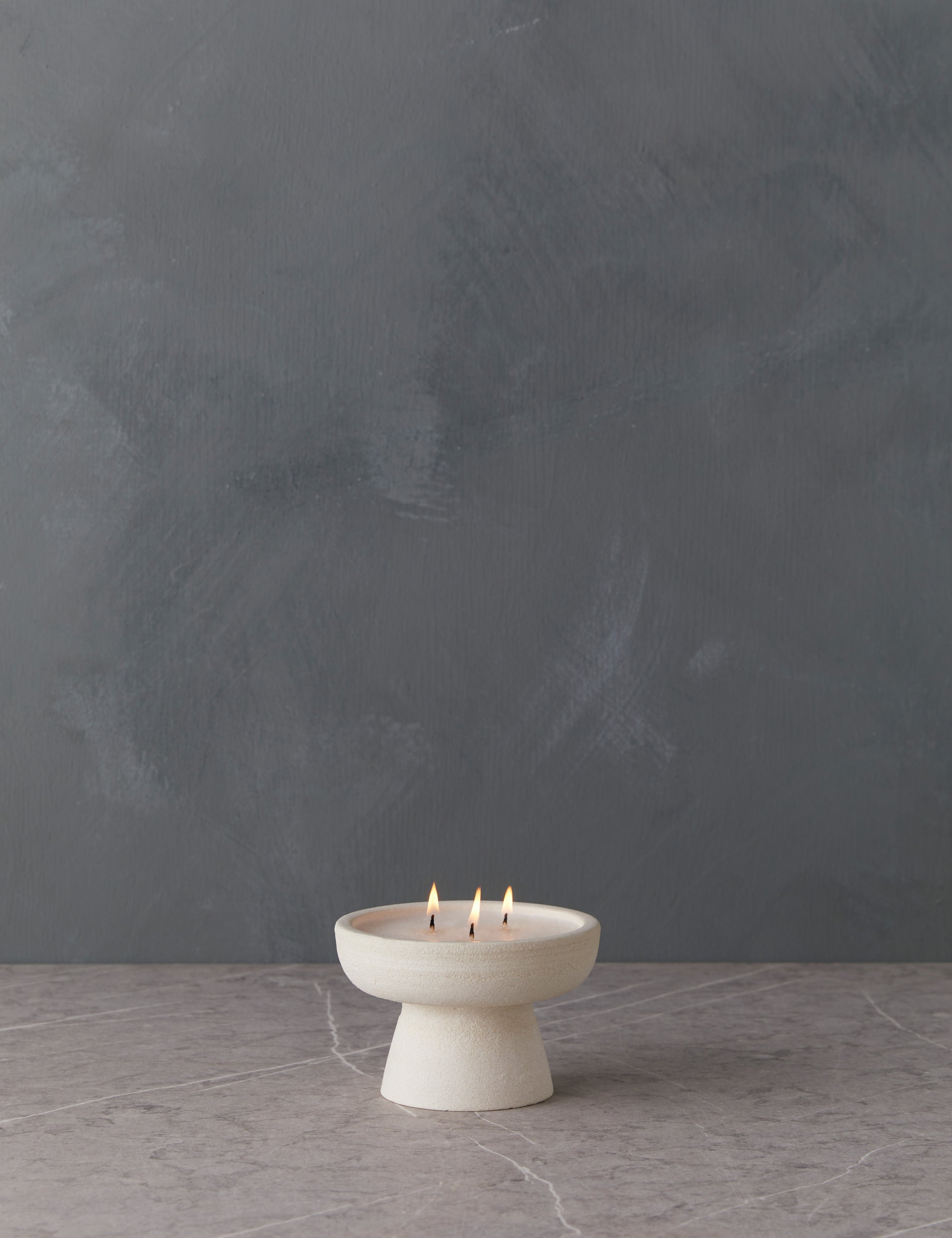 Lulu and Georgia - Jack Raw Candle by dumæ