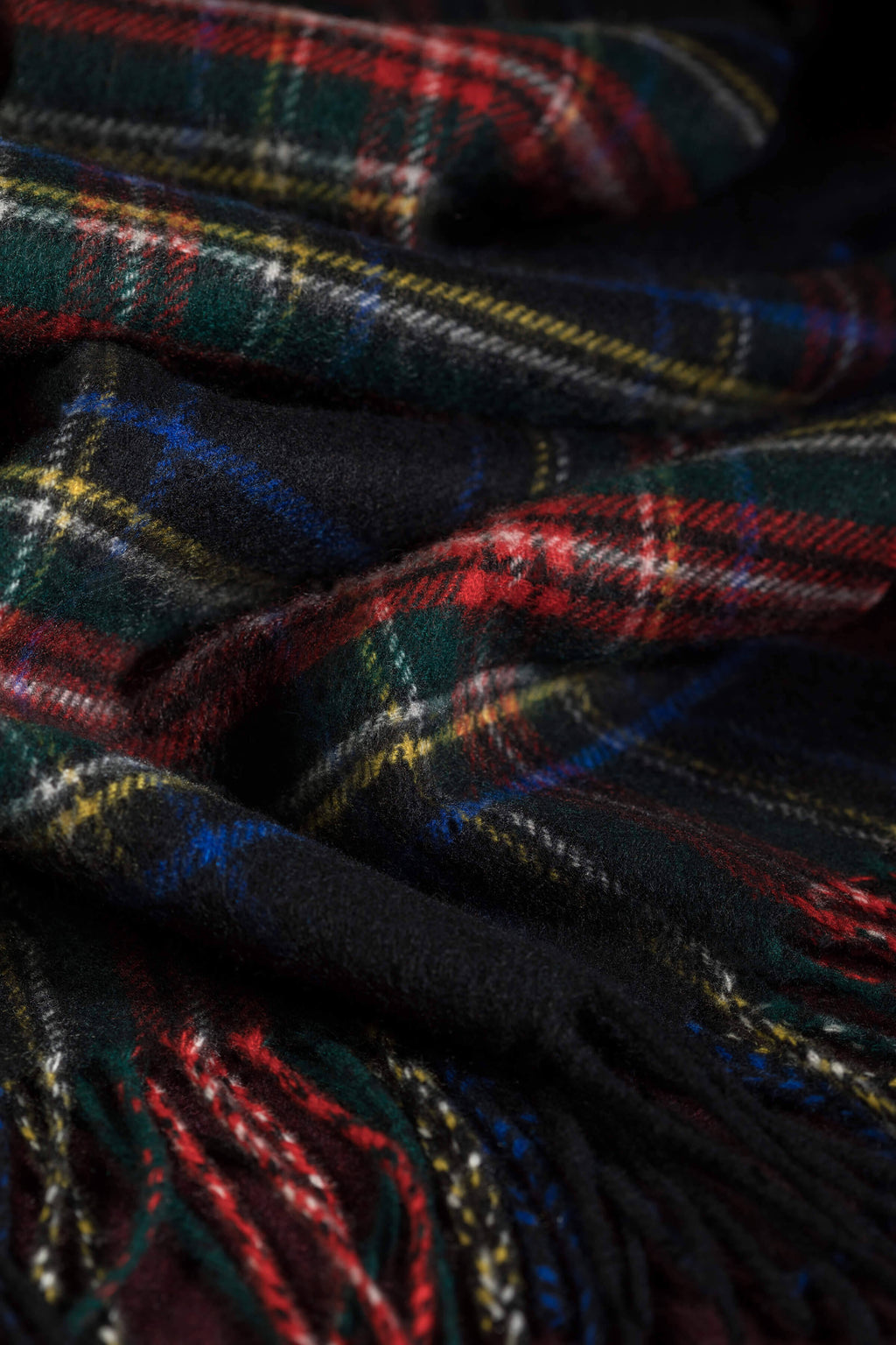 Johnstons of Elgin - Black Stewart Tartan Wide Cashmere Scarf