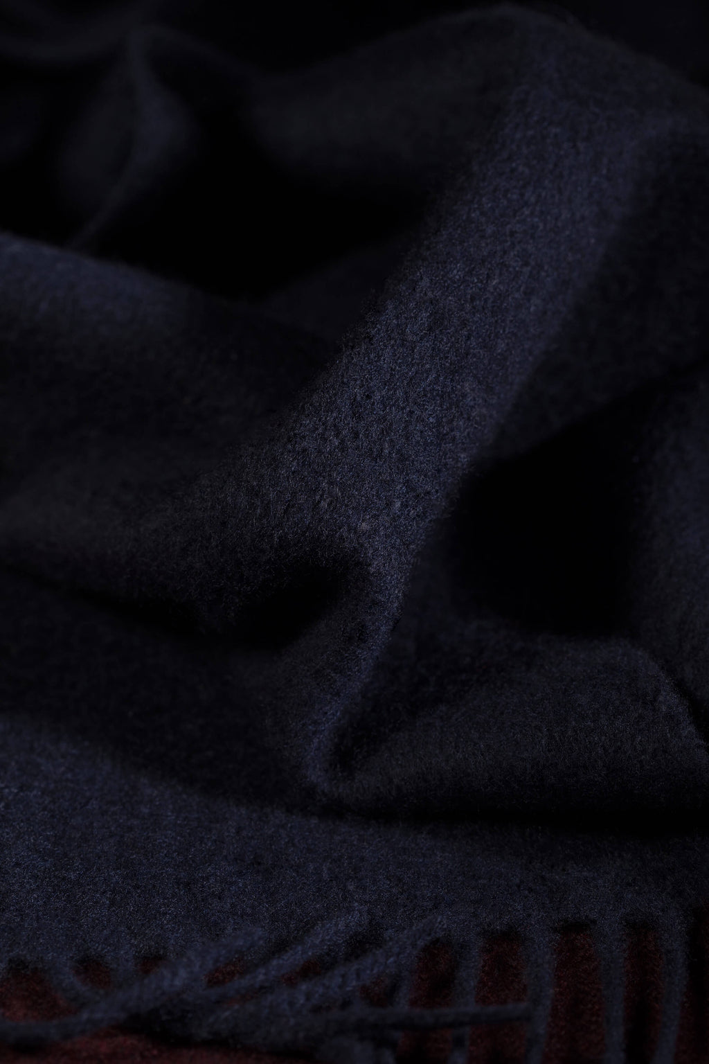 Johnstons of Elgin - Dark Navy Cashmere Scarf
