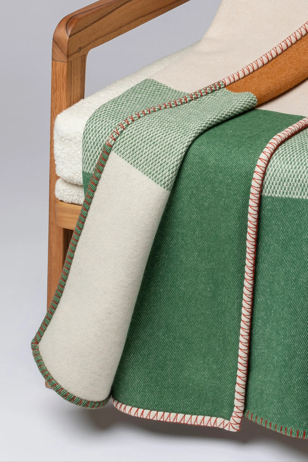 Johnstons of Elgin - Blanket Stitched Block Jacquard Throw