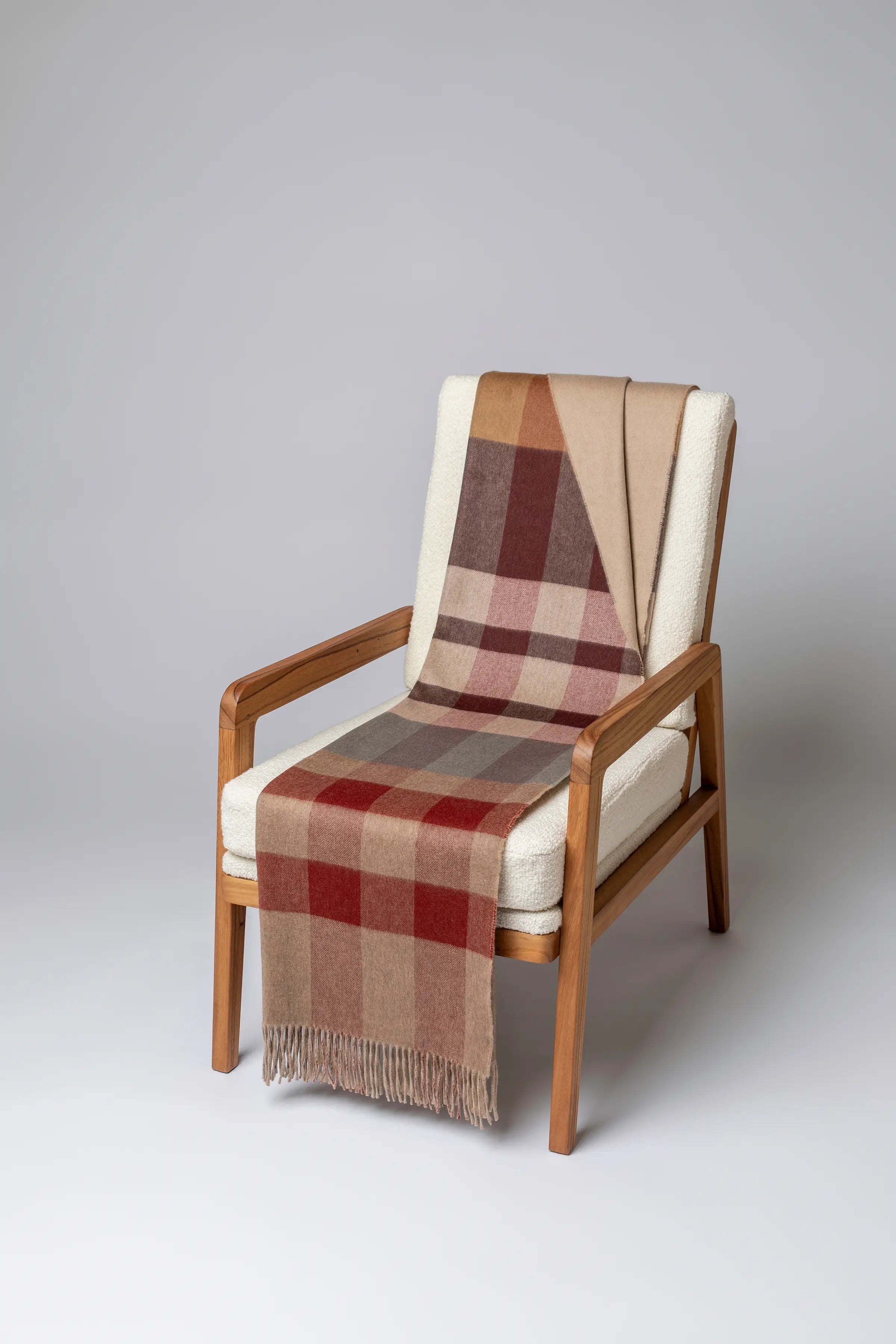 Johnstons of Elgin - Check Reversible Cashmere Throw in Rowan