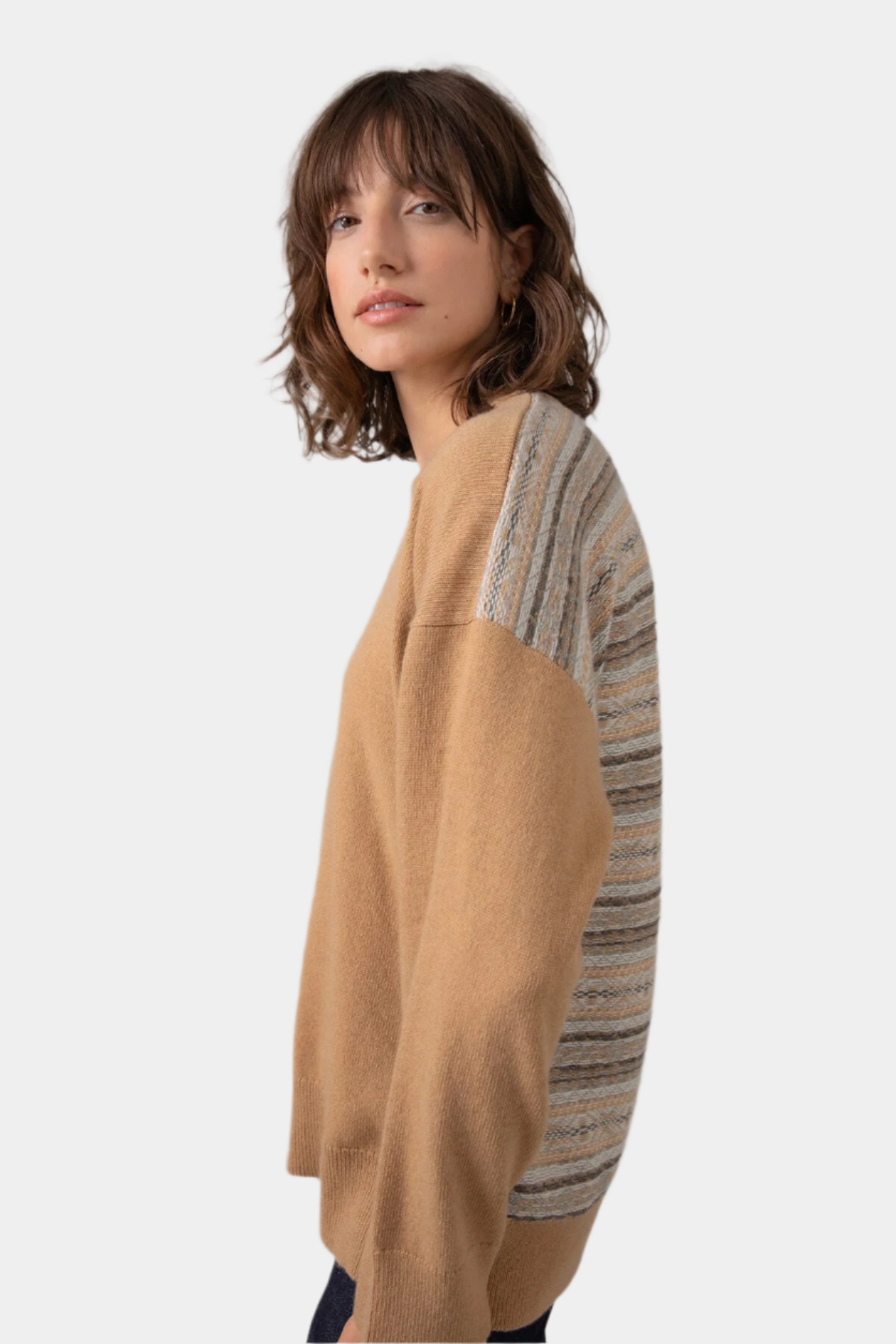 Johnstons of Elgin - Fairisle Back Camel Cashmere Jumper