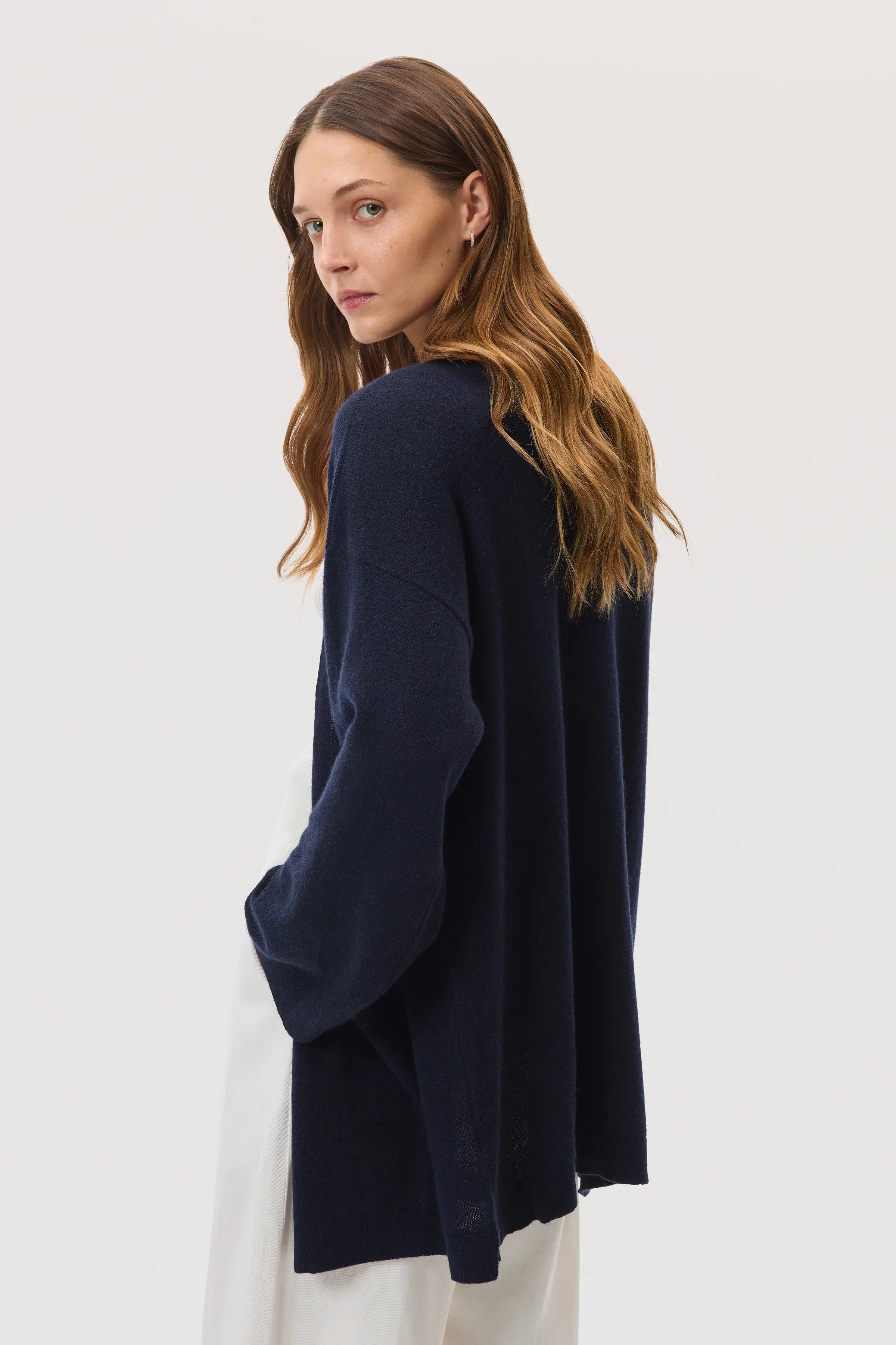 Johnstons of Elgin - Cashmere Kimono Dark Navy Cardigan