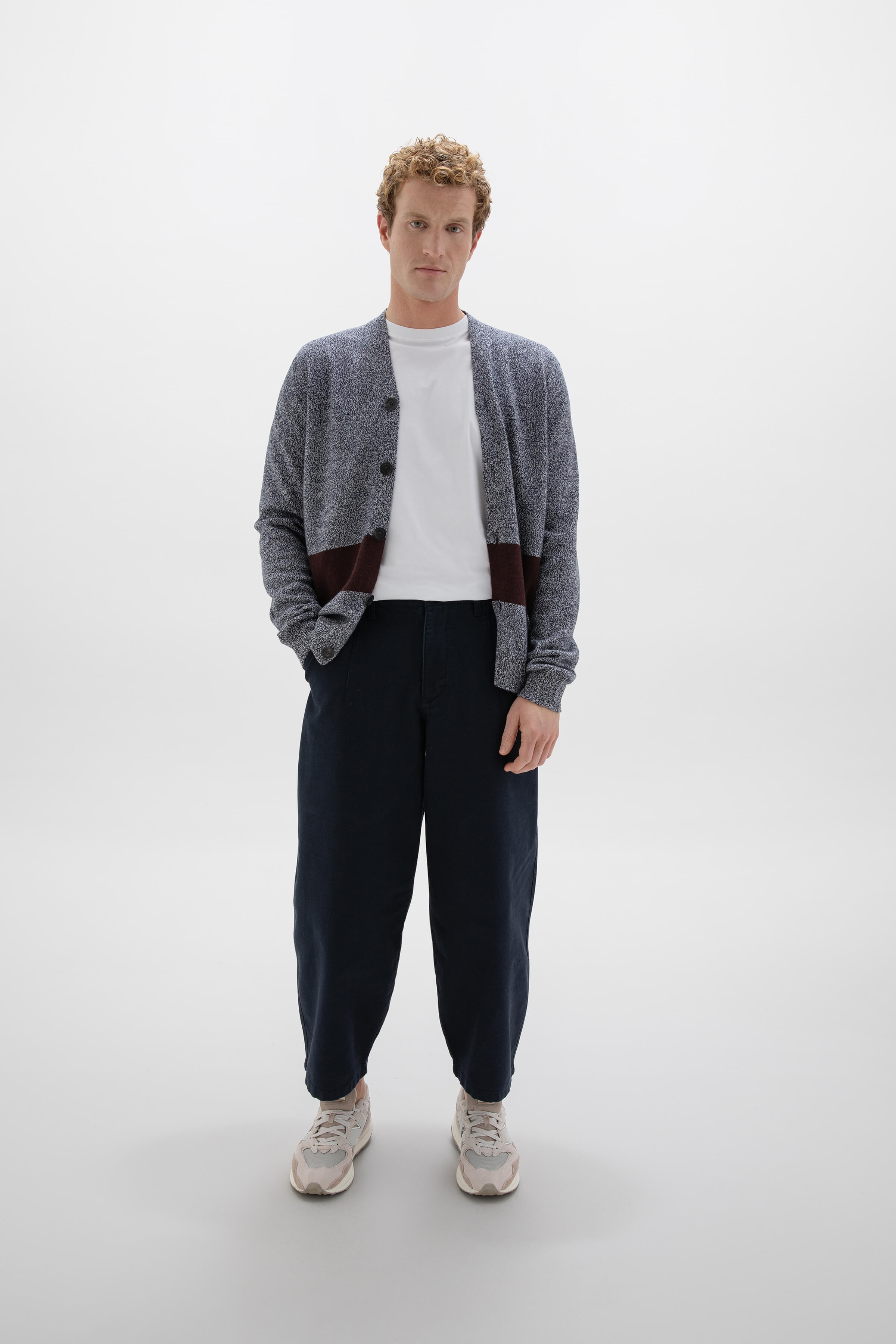 Johnstons of Elgin - Colour Block Blue Cashmere Cardigan