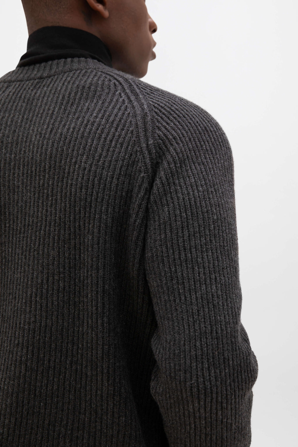 Johnstons of Elgin - Contrast Neck Dark Grey Cashmere Jumper